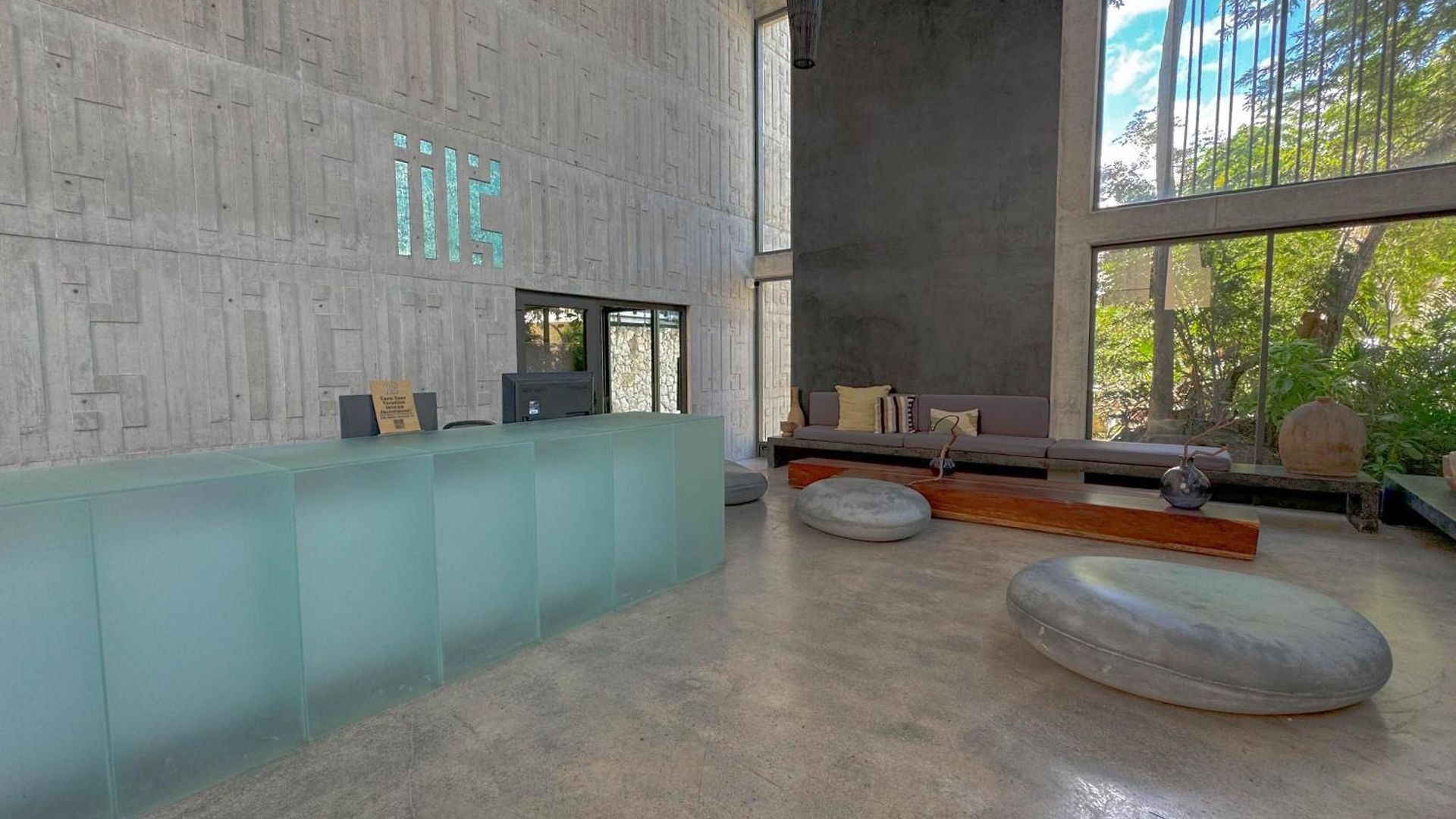 Luxury Studio-private Individual Pool-iik C409 By Sandy Powerful
