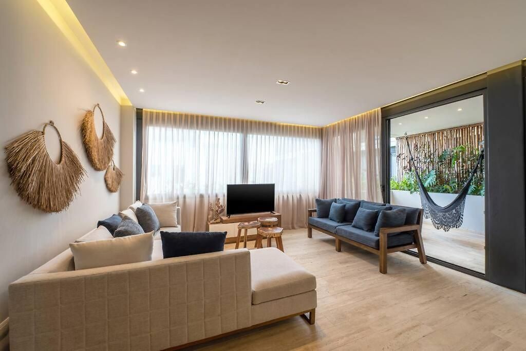 New 2 Bd With Private Balcony Apartamento Tulum