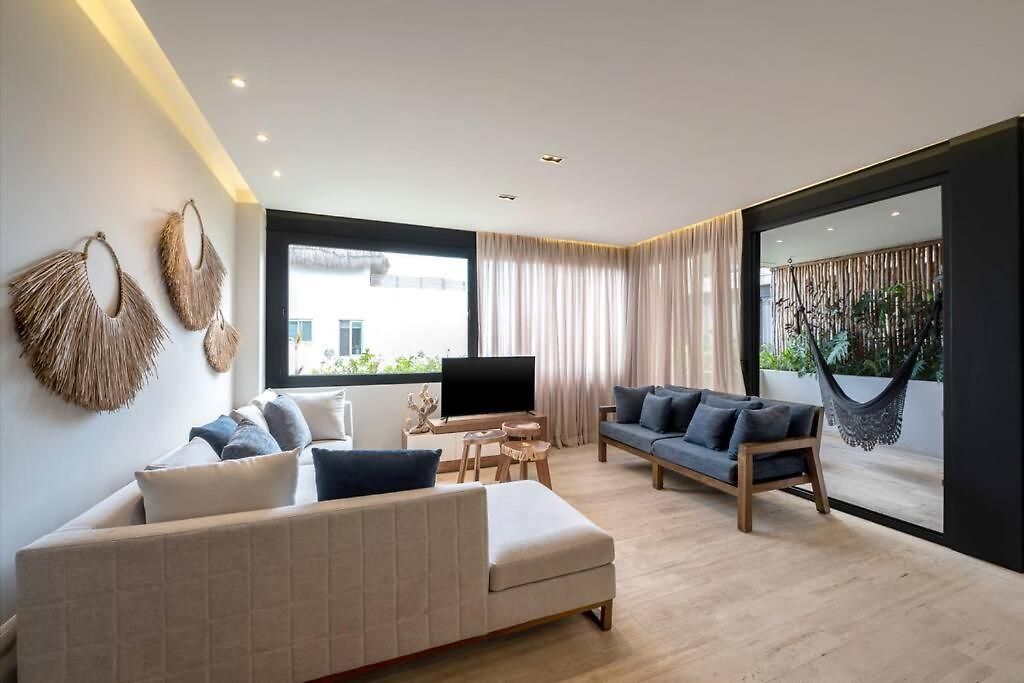 New 2 Bd With Private Balcony * Tulum