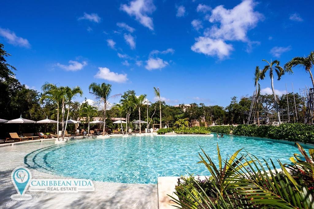 Lavish New Studio-resort Style Complex *