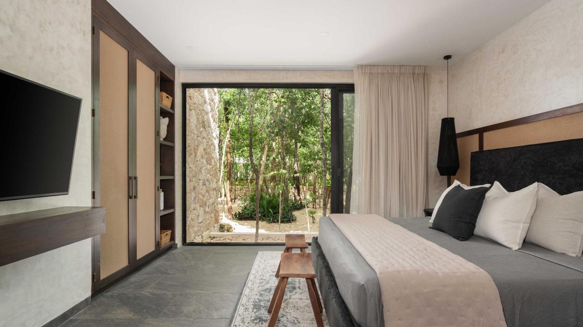 Villa Twelve O'clock - Luxury