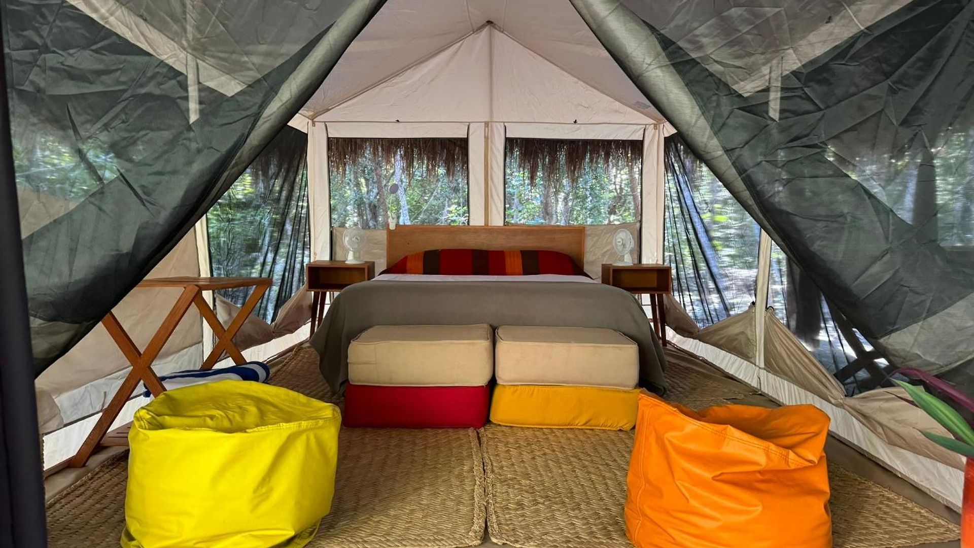 Glamping Bunga Lotus * Tulum
