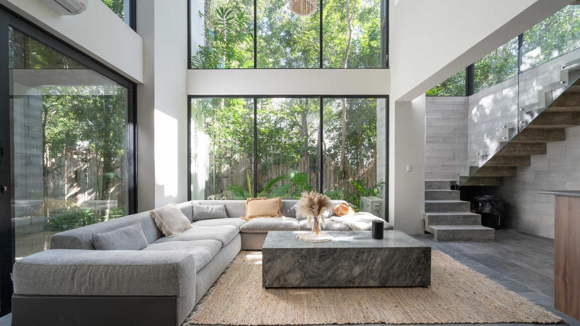 Villa Twelve O'clock - Luxury *