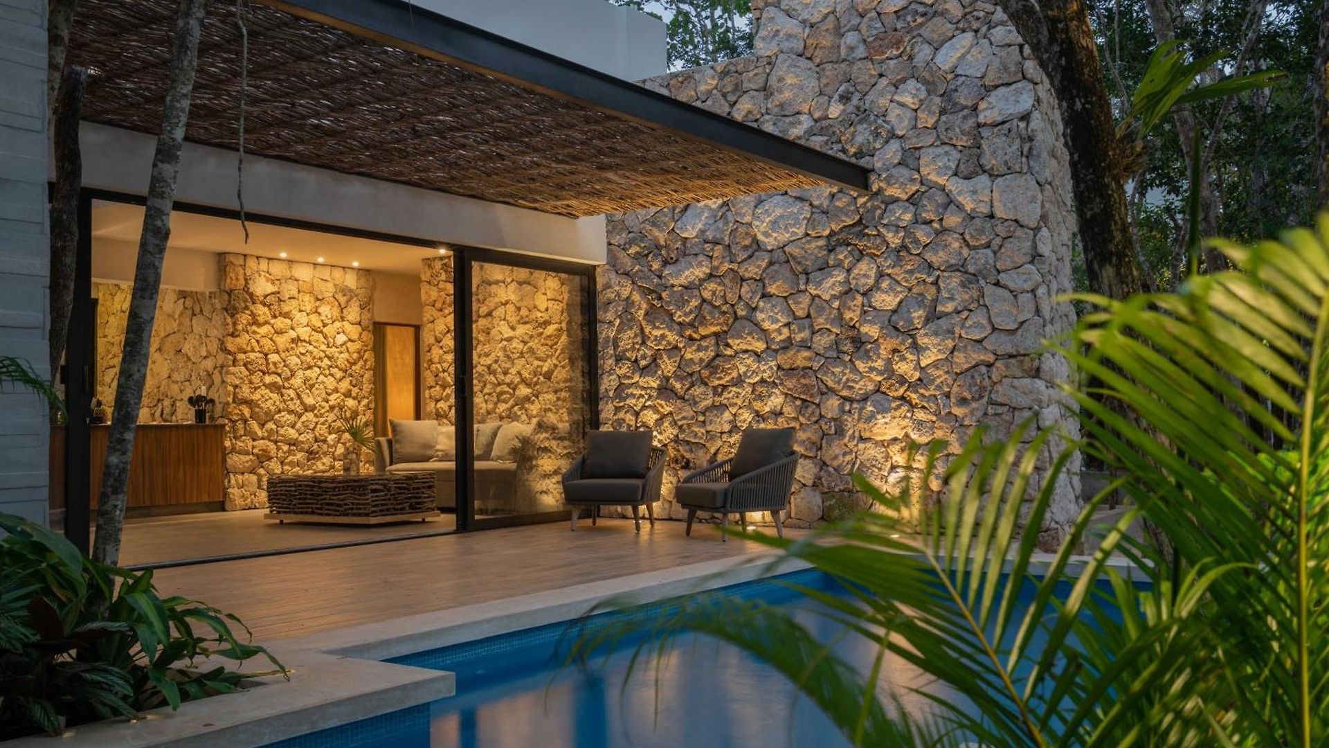 Twelve O'clock - Luxury Tulum