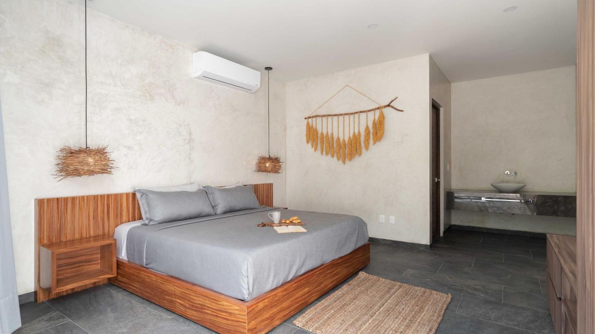 Twelve O'clock - Luxury Villa *
