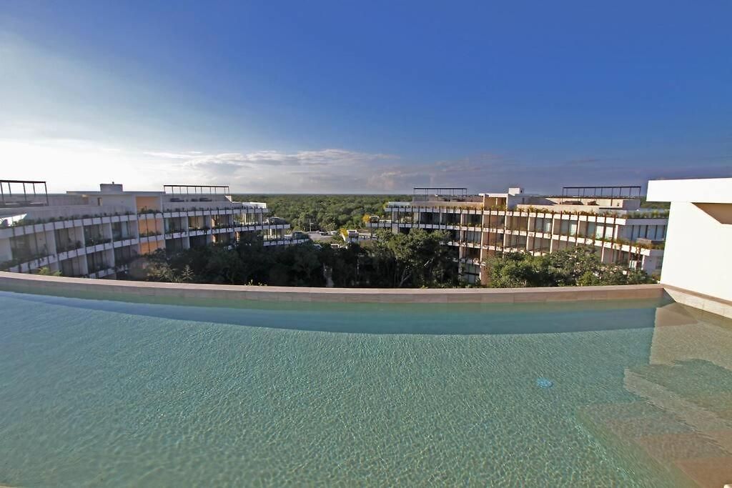 Luxury Jungle Loft, 7 Pools, Rooftop Panoramic View, Shuttle, Fast Wifi Apartamento Tulum
