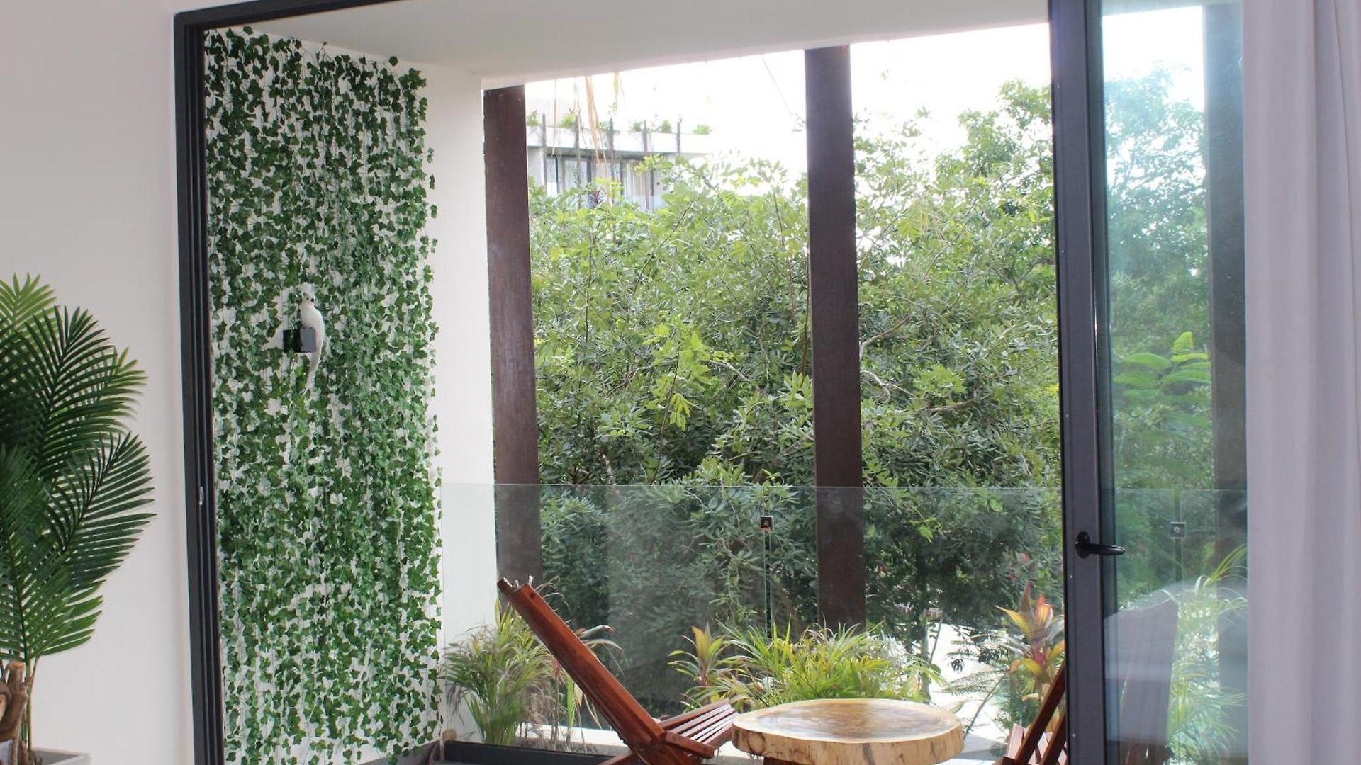 Temple Paradise Luxury 6 Min From *