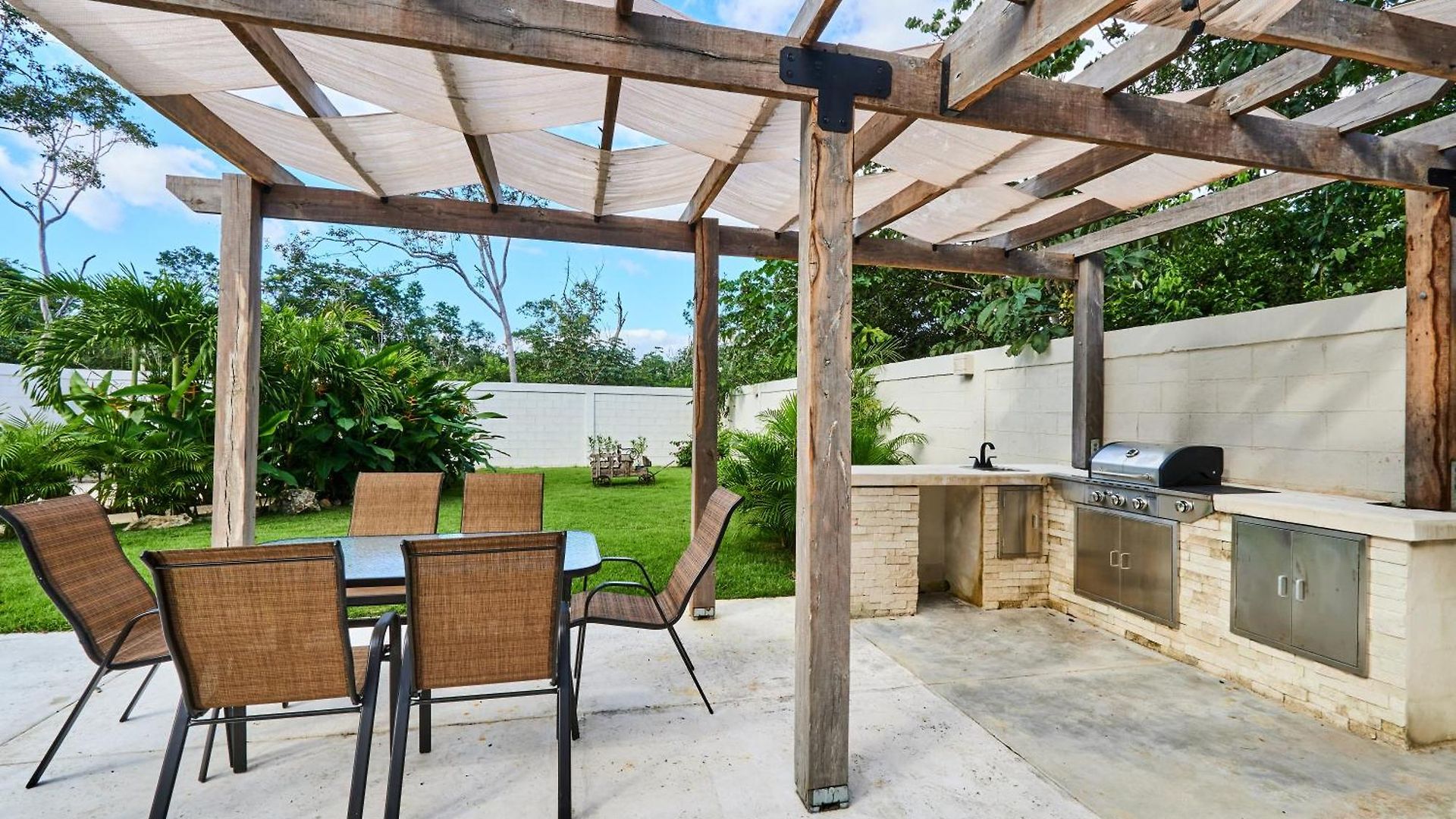 Tortuga Lux 4 Bdr Big Garden*pool *cenote Villa