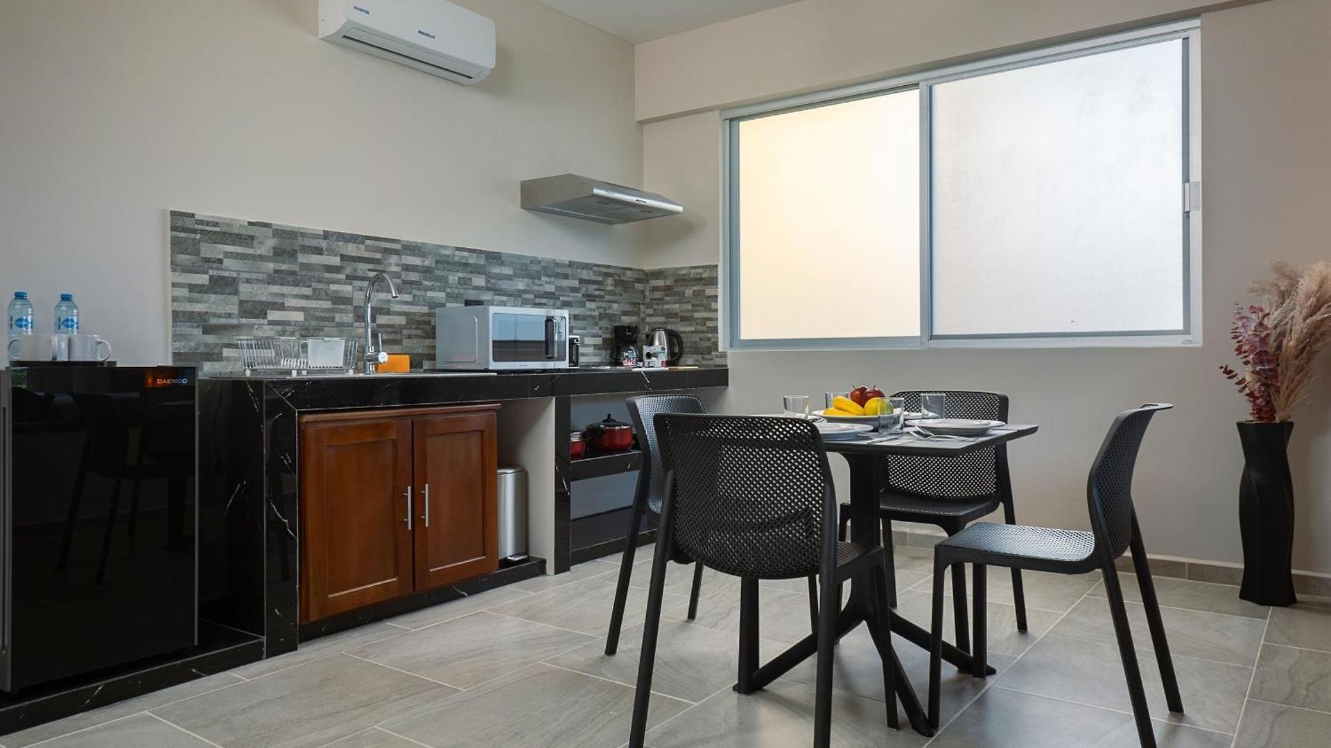 Blue Veleta Hotel