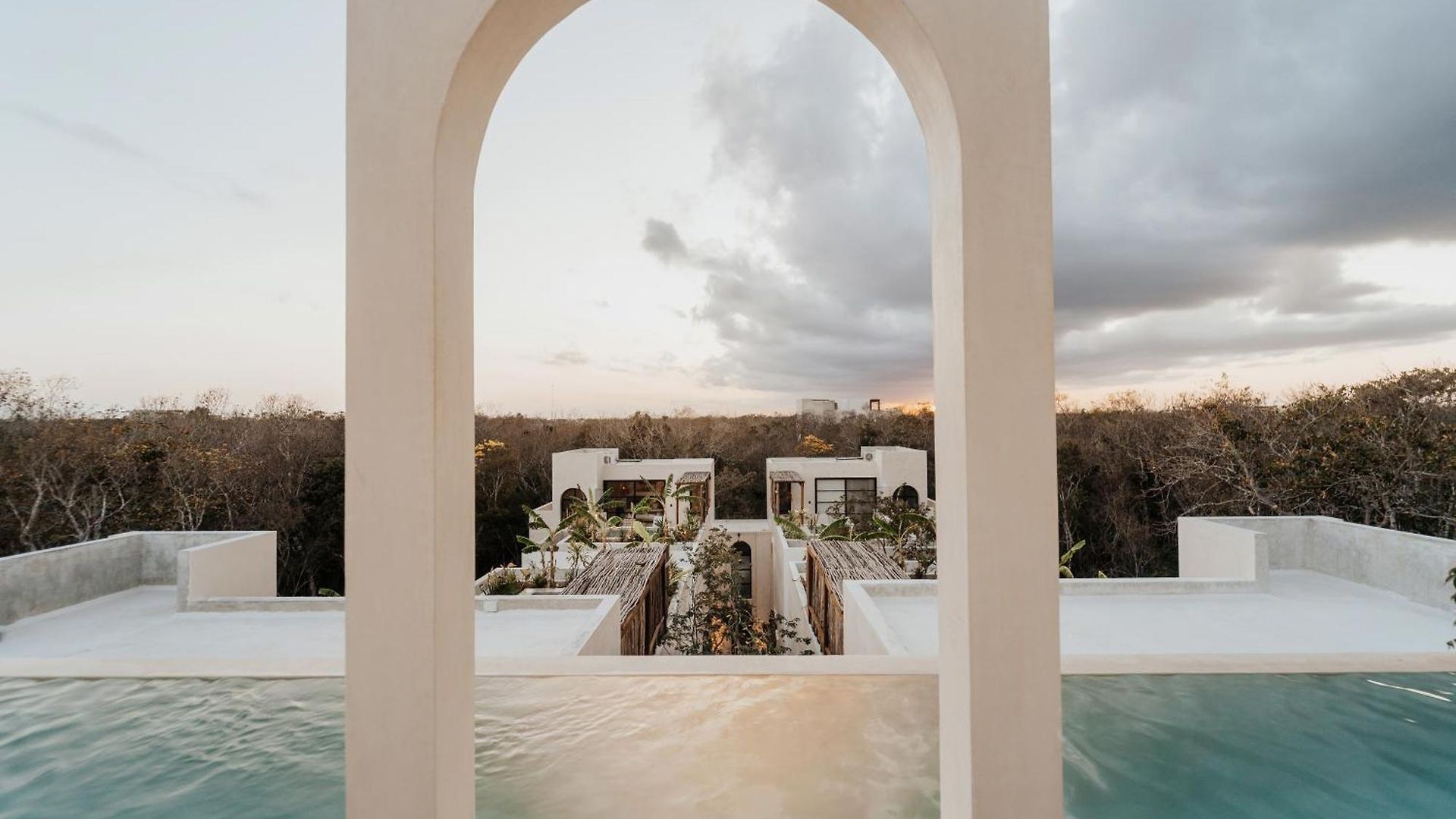 Villa Torana As Seen On Hgtv Tropic Like It S Hot New Hit Show Tulum