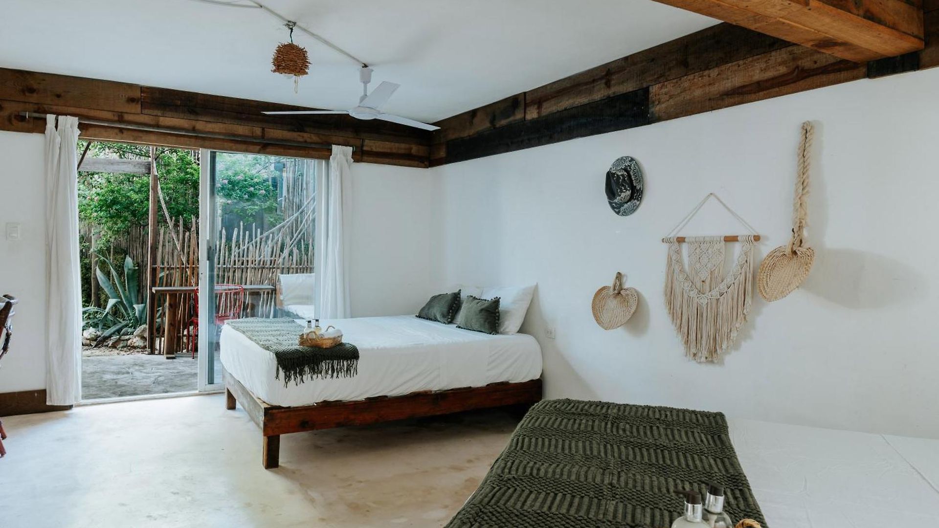 Icastico Tulum