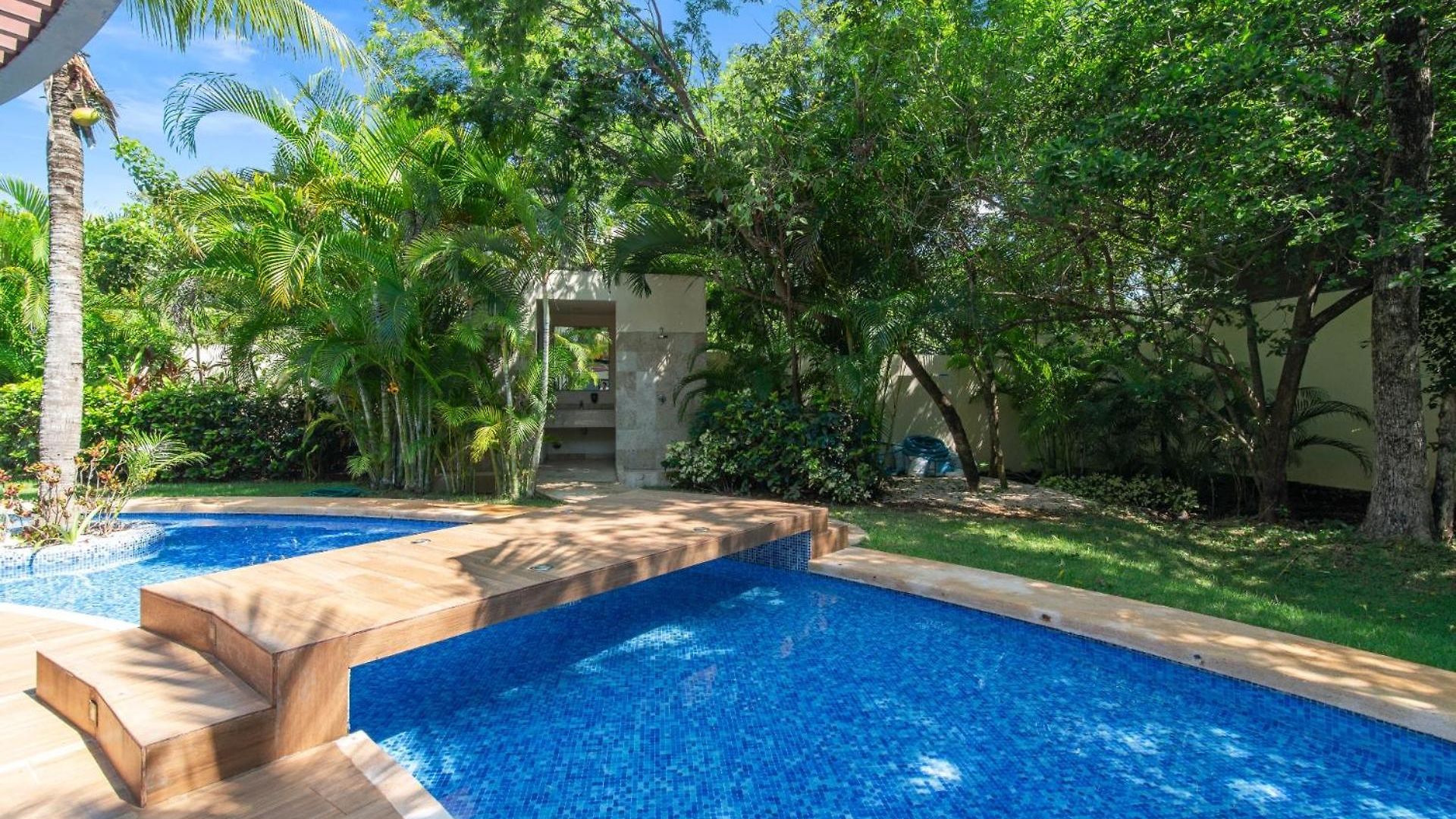 Apartment Luxurious Penthouse With Jungle View & Private Pool