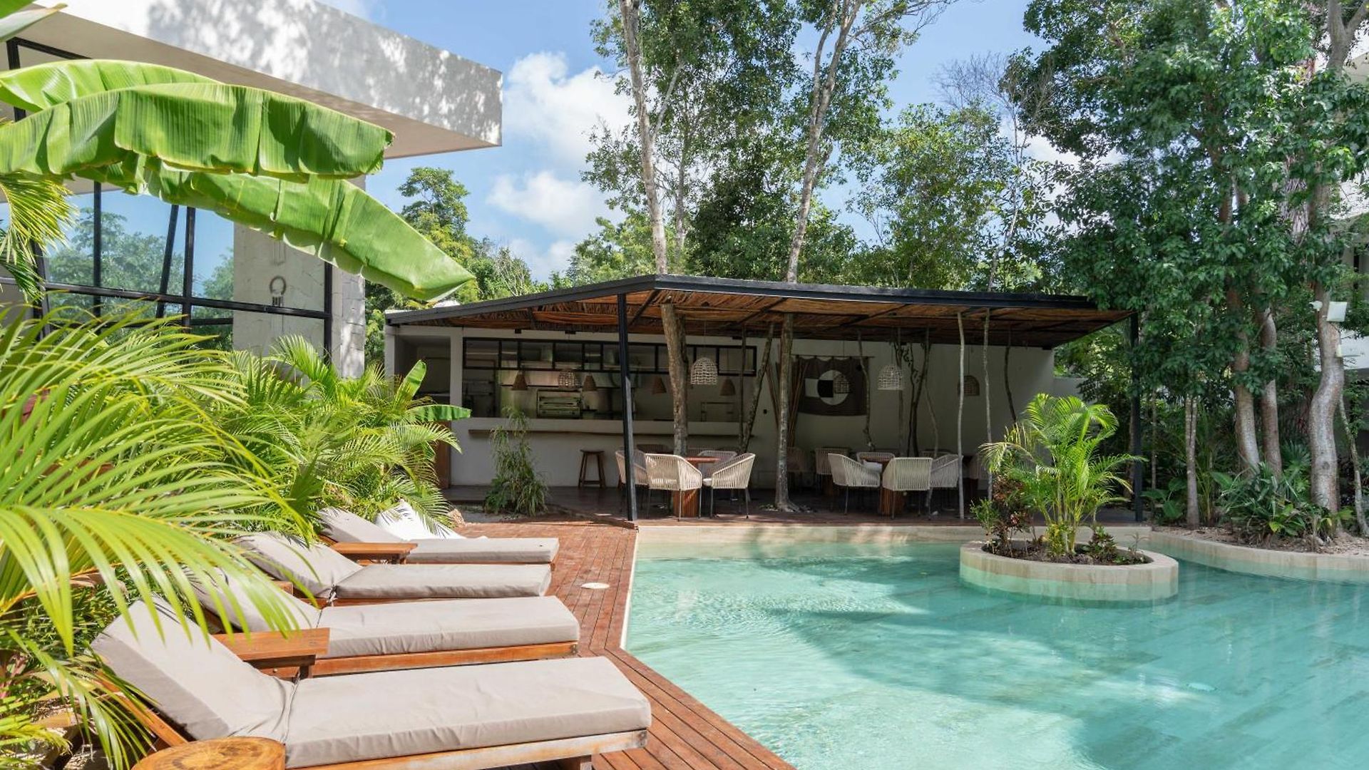 Jade * Tulum