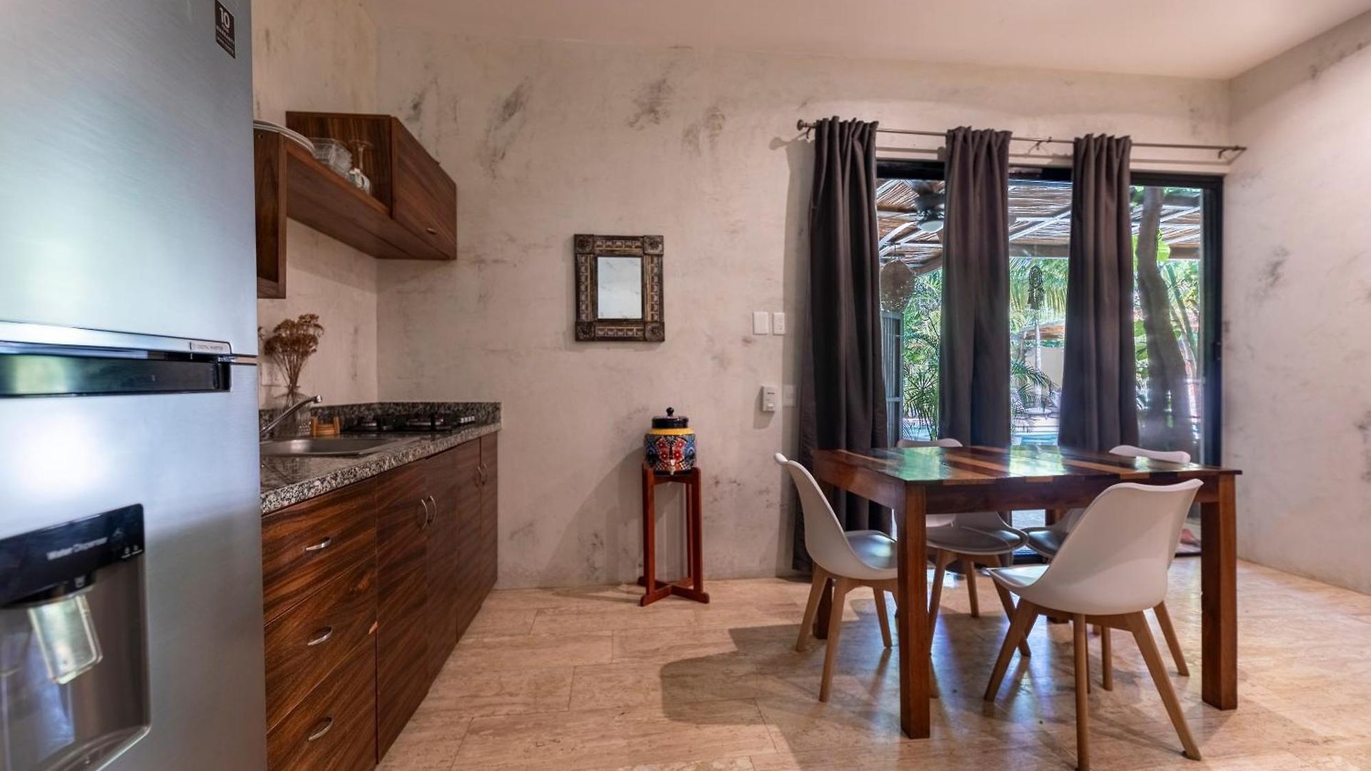 Apartahotel Trece Lunas - Enchanted 4*