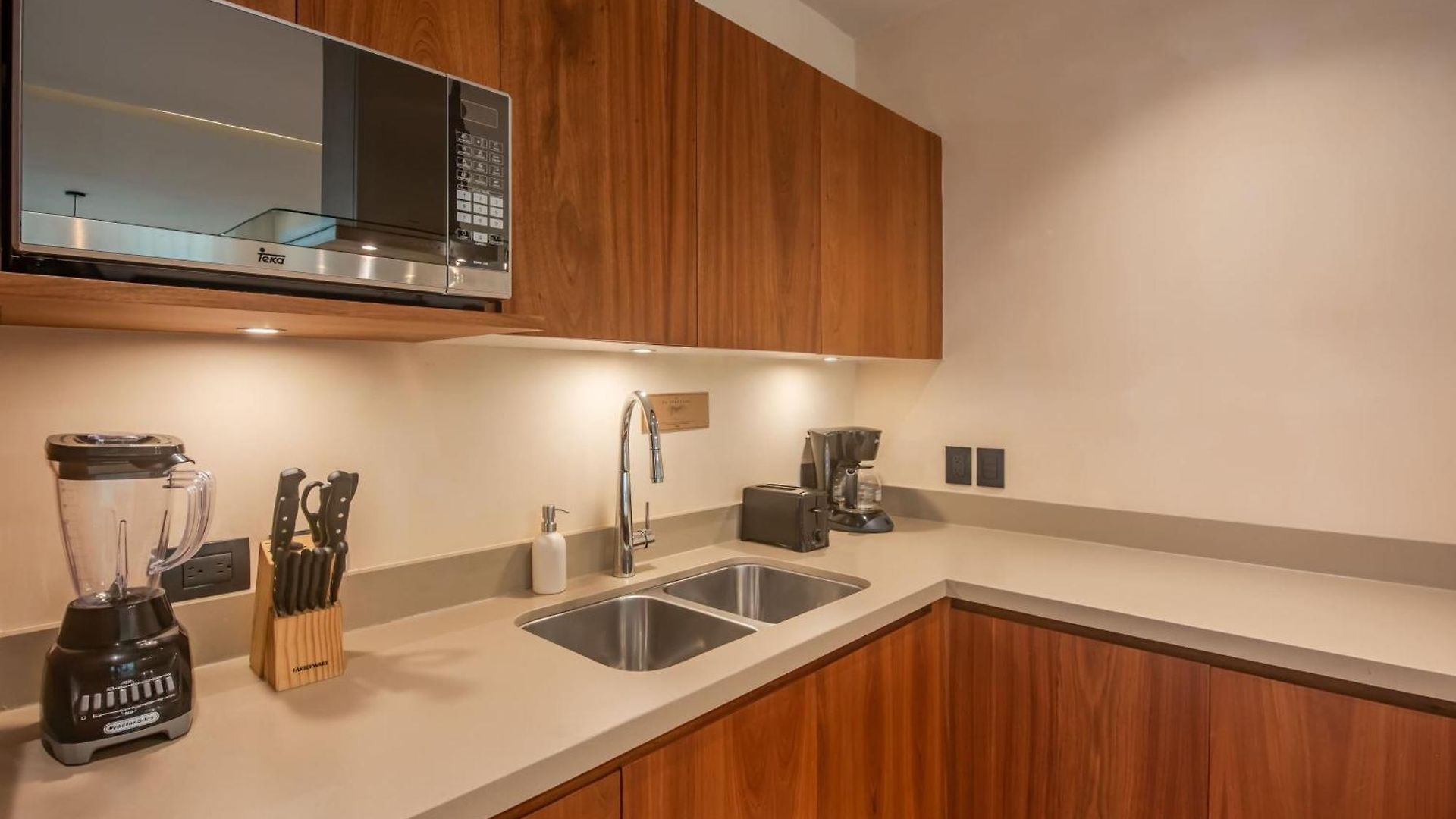 Copal Hotel