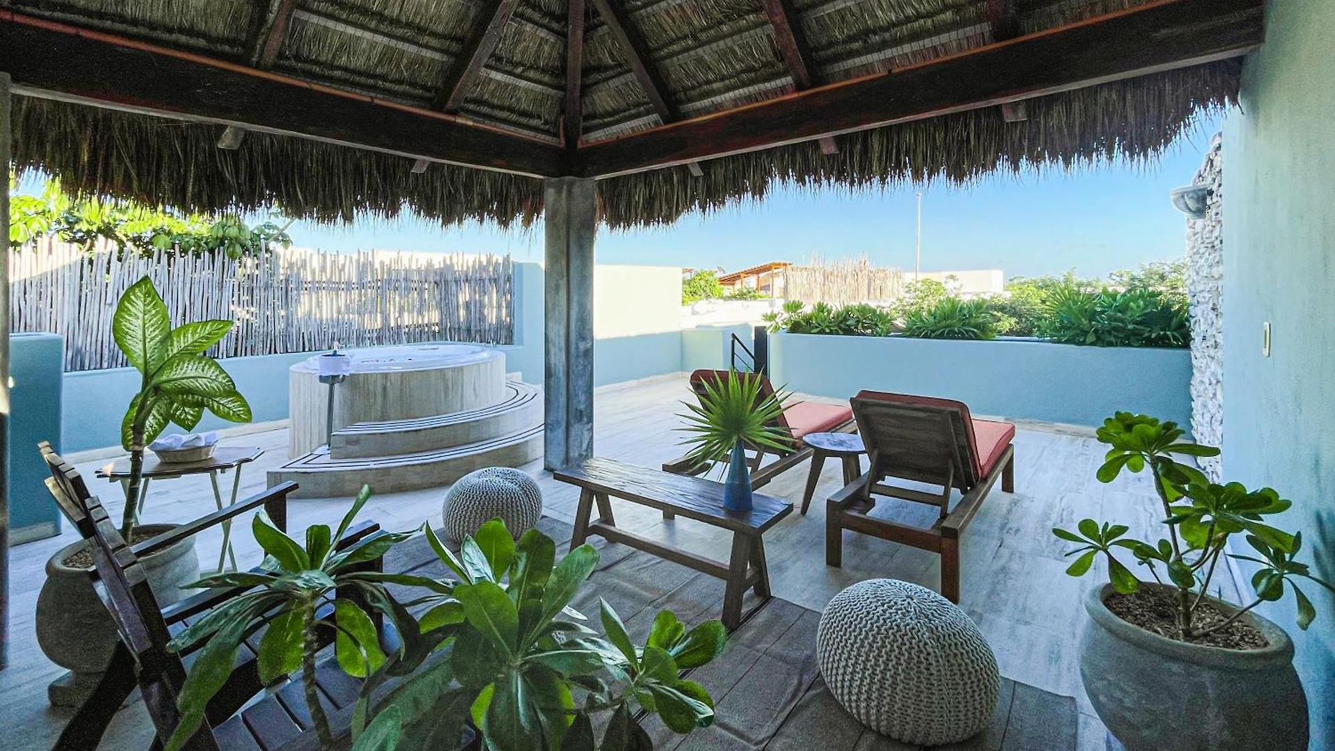 Hotel Aluna 5*