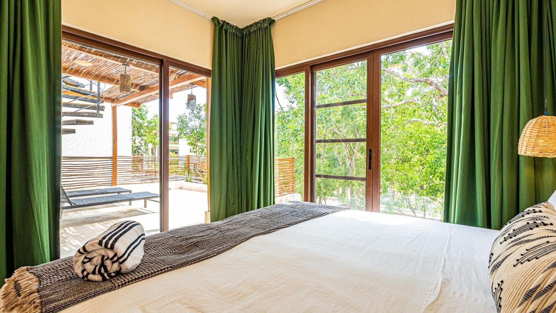 Jungle - Jaguar Villa Tulum