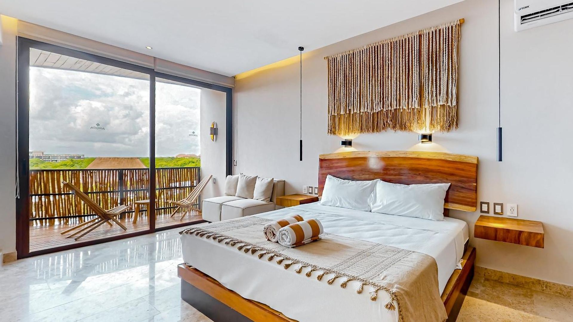 Hotel Adora 406 At Av Kukulkan *