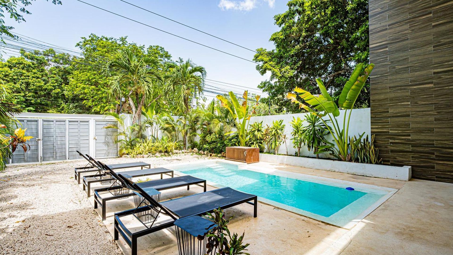 Miami * Tulum