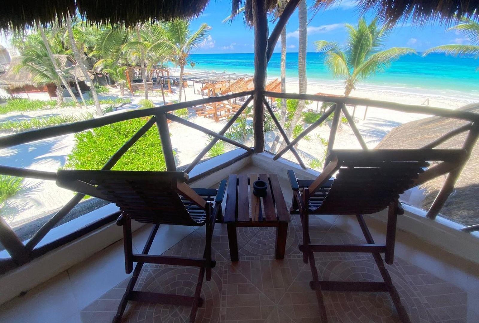 Bt Live Located At The Party Zone Hotel Tulum