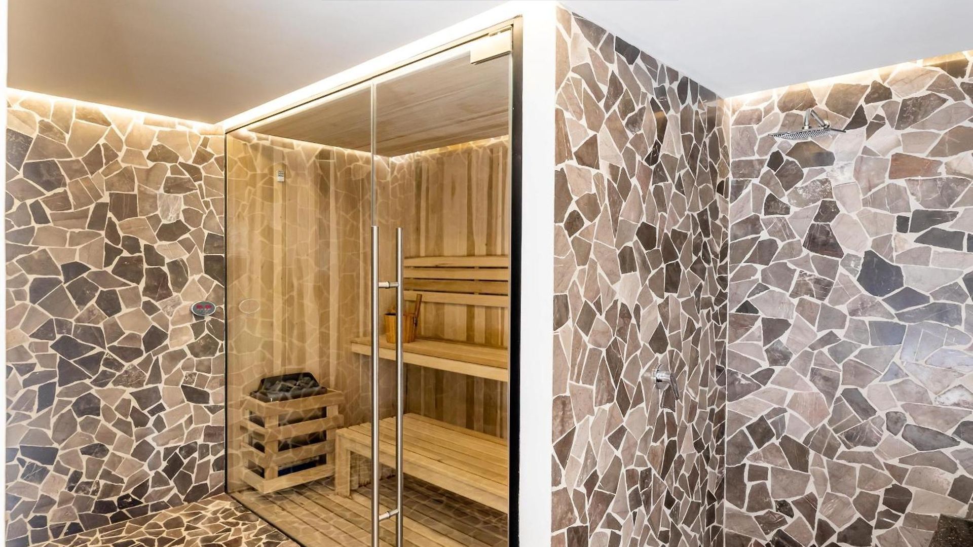 Iik Luxury Penthouses By Spot *