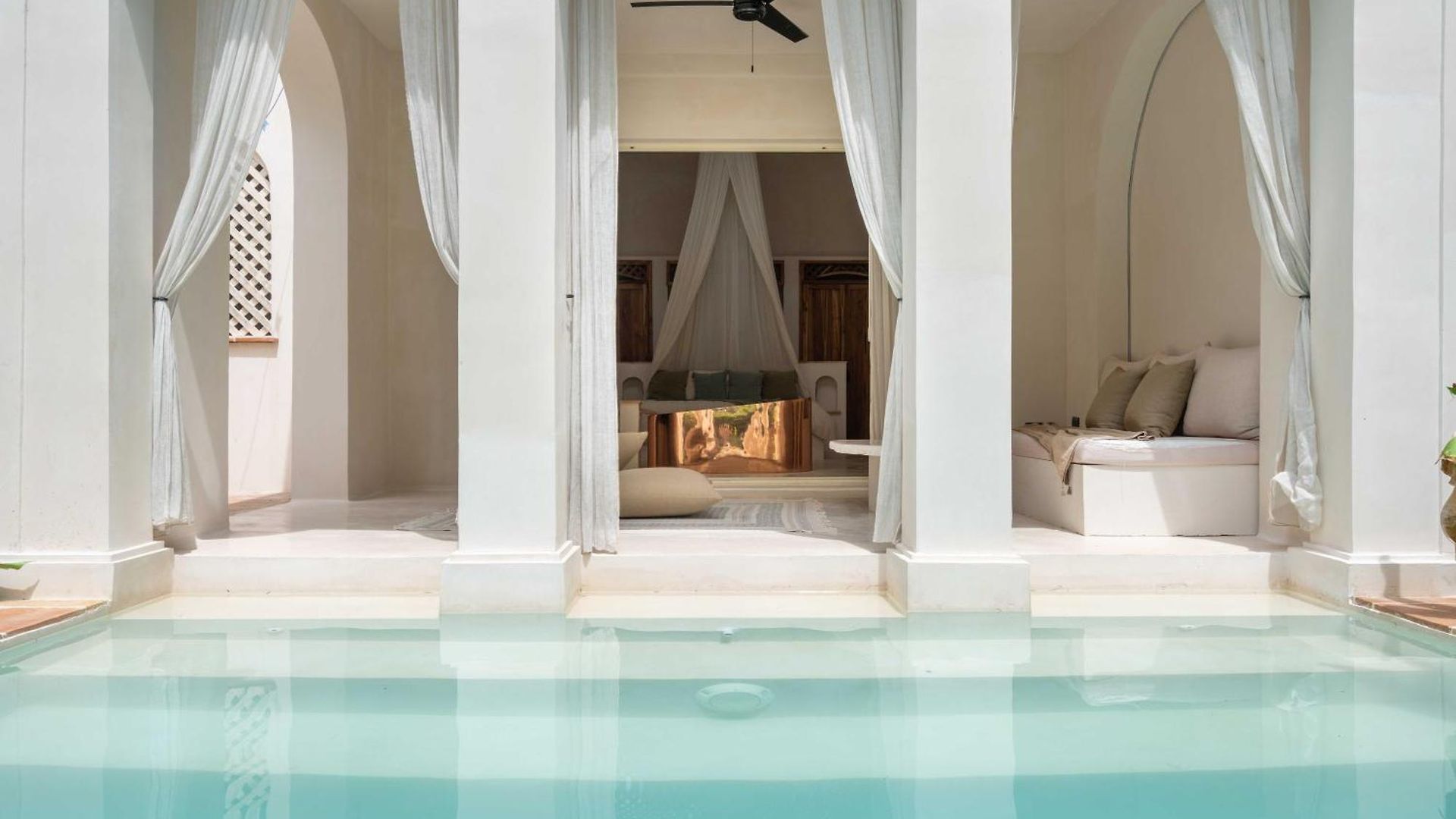 Anat Tantric Boutique Hotel