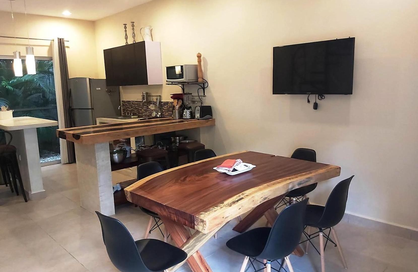 Casa Mtl *