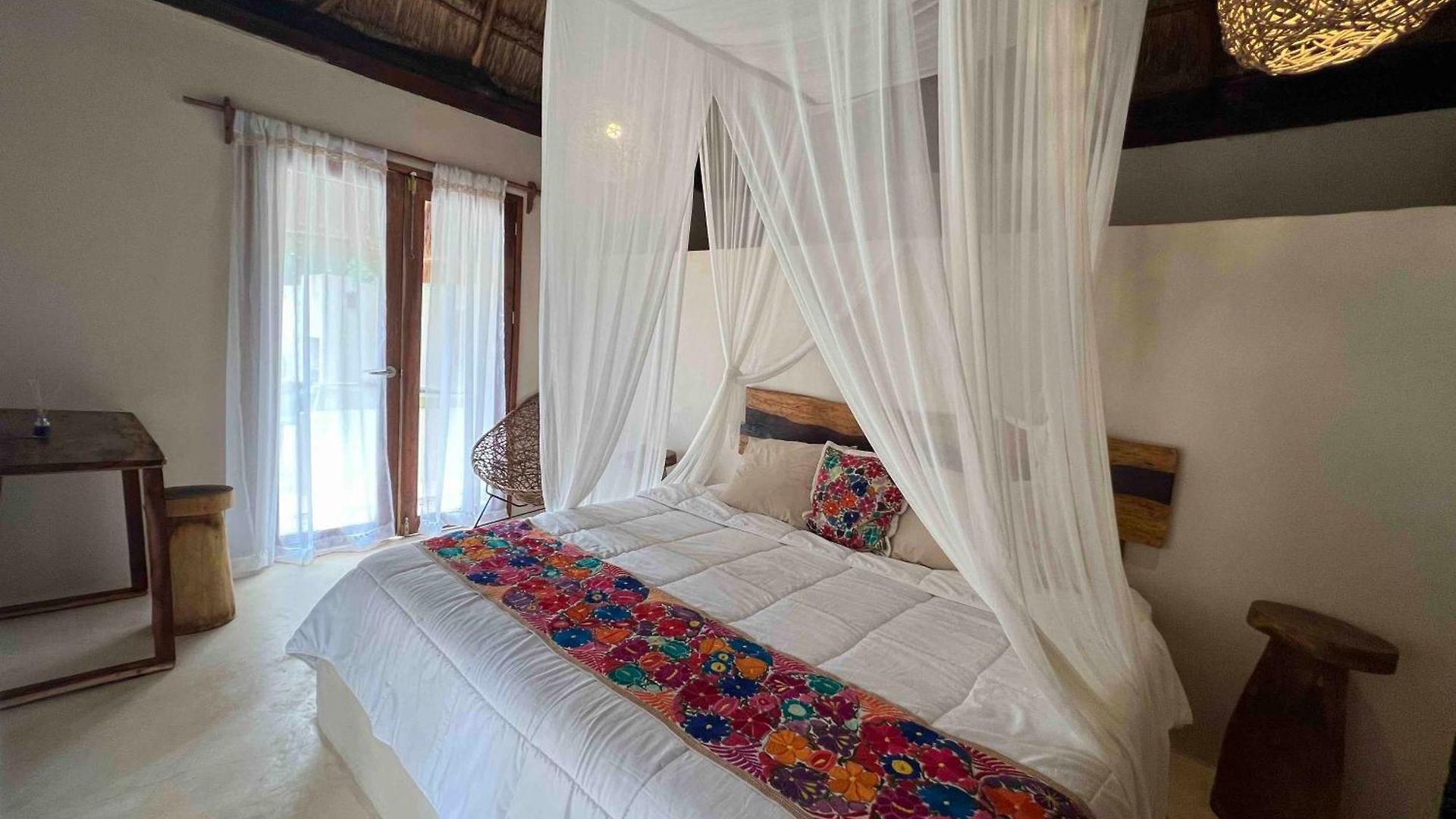 Tzunum Jade Lodge Tulum