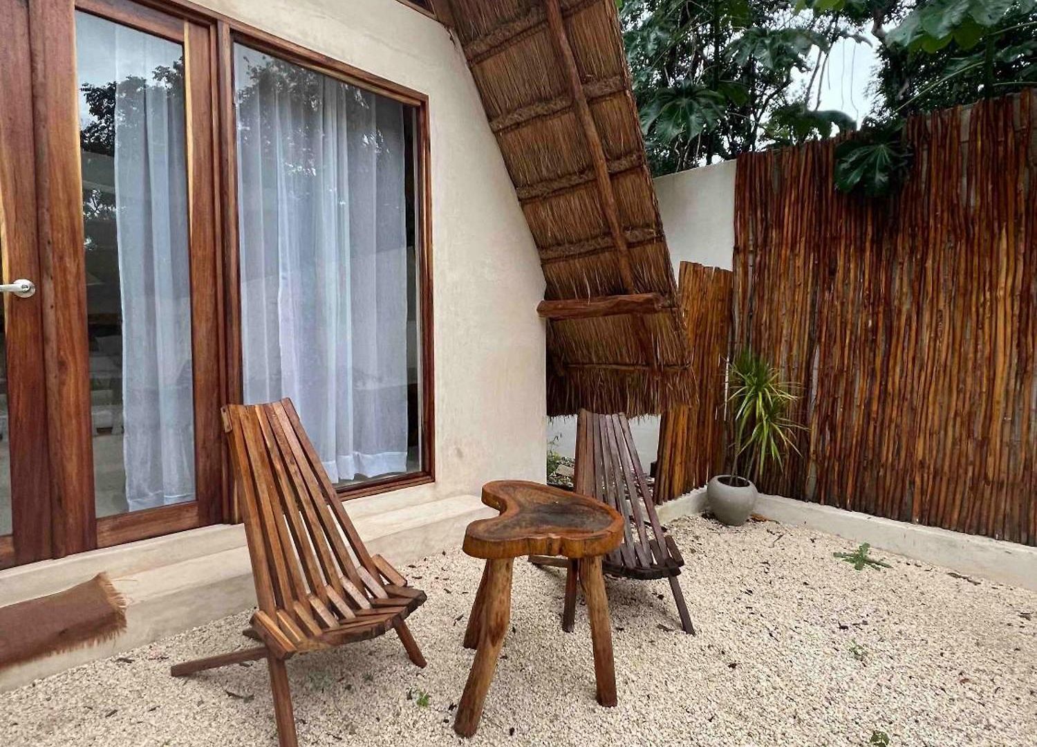 Lodge Tzunum Jade Tulum