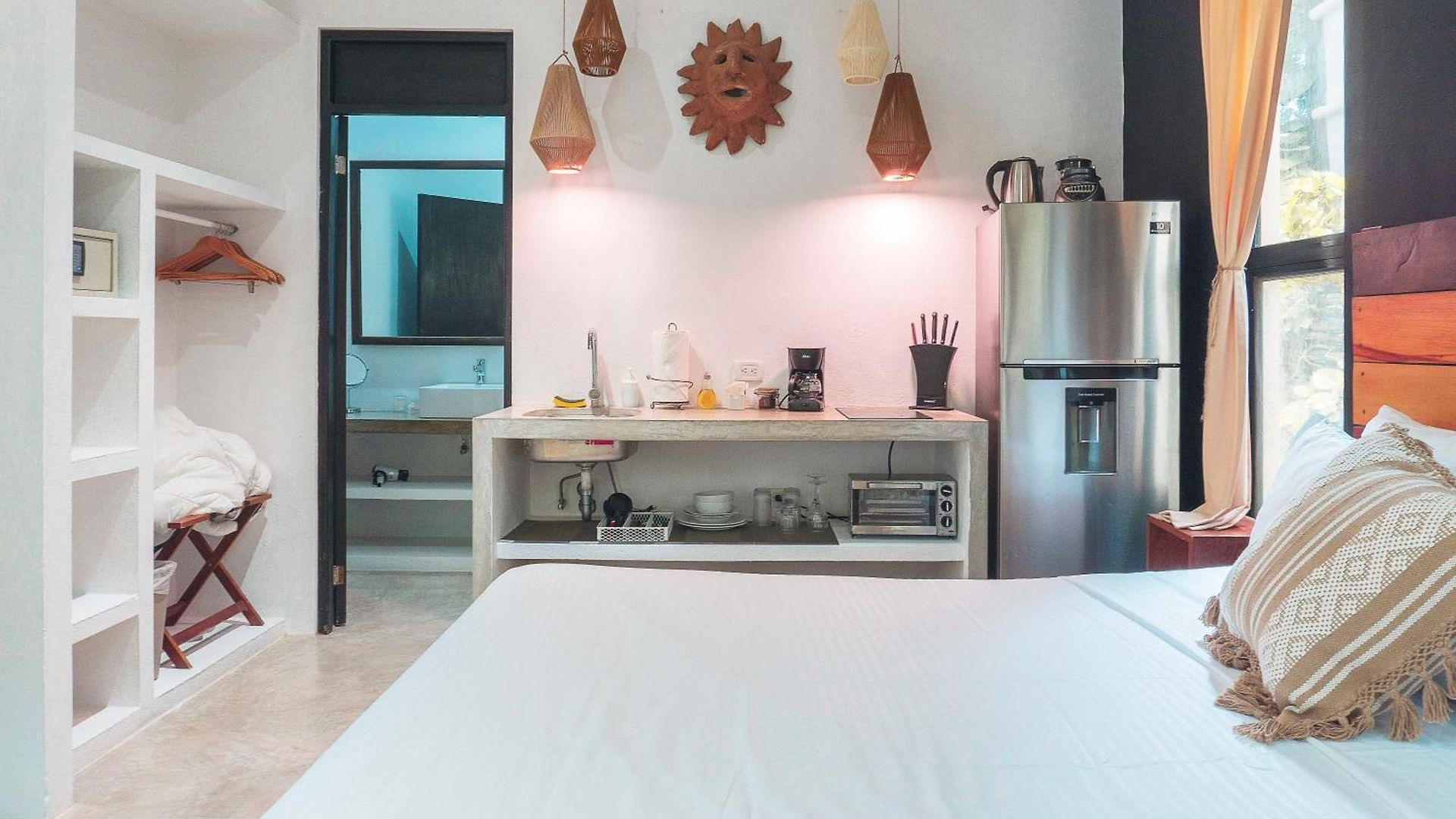 Naats Amigos Aparthotel