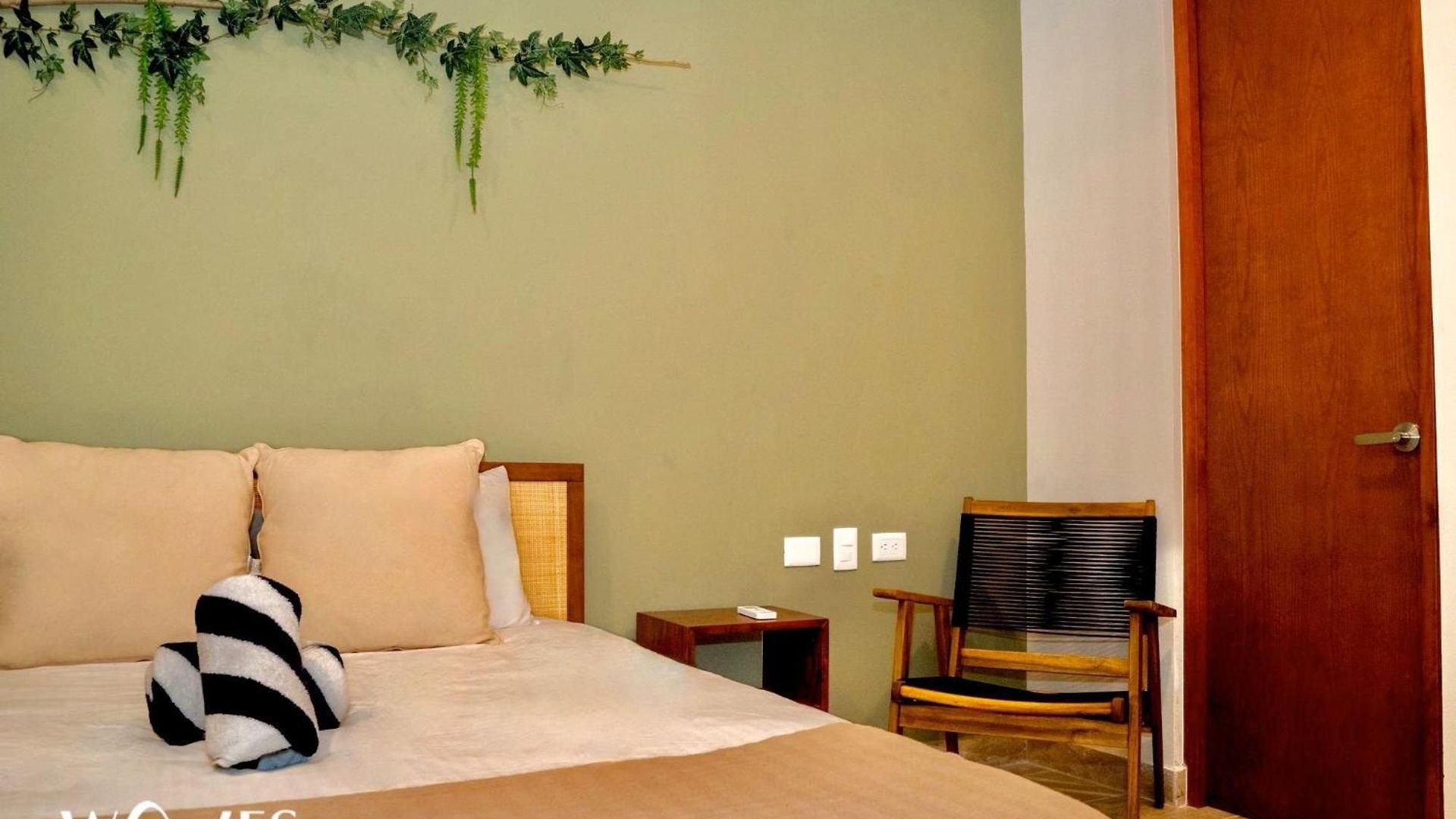 Apartamento 1 Rec. | Vista A La Jungla + Piscina Infinita + Amenidades Lx *