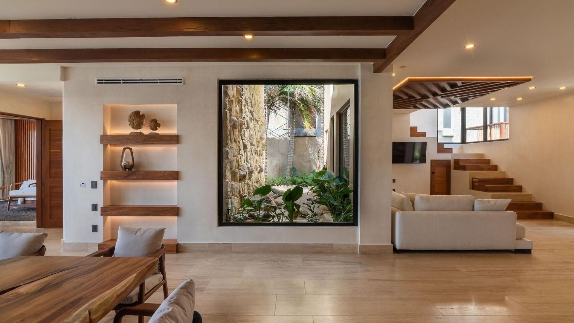 Tulumar Beachfront Luxury Villa- Full Service Villa *