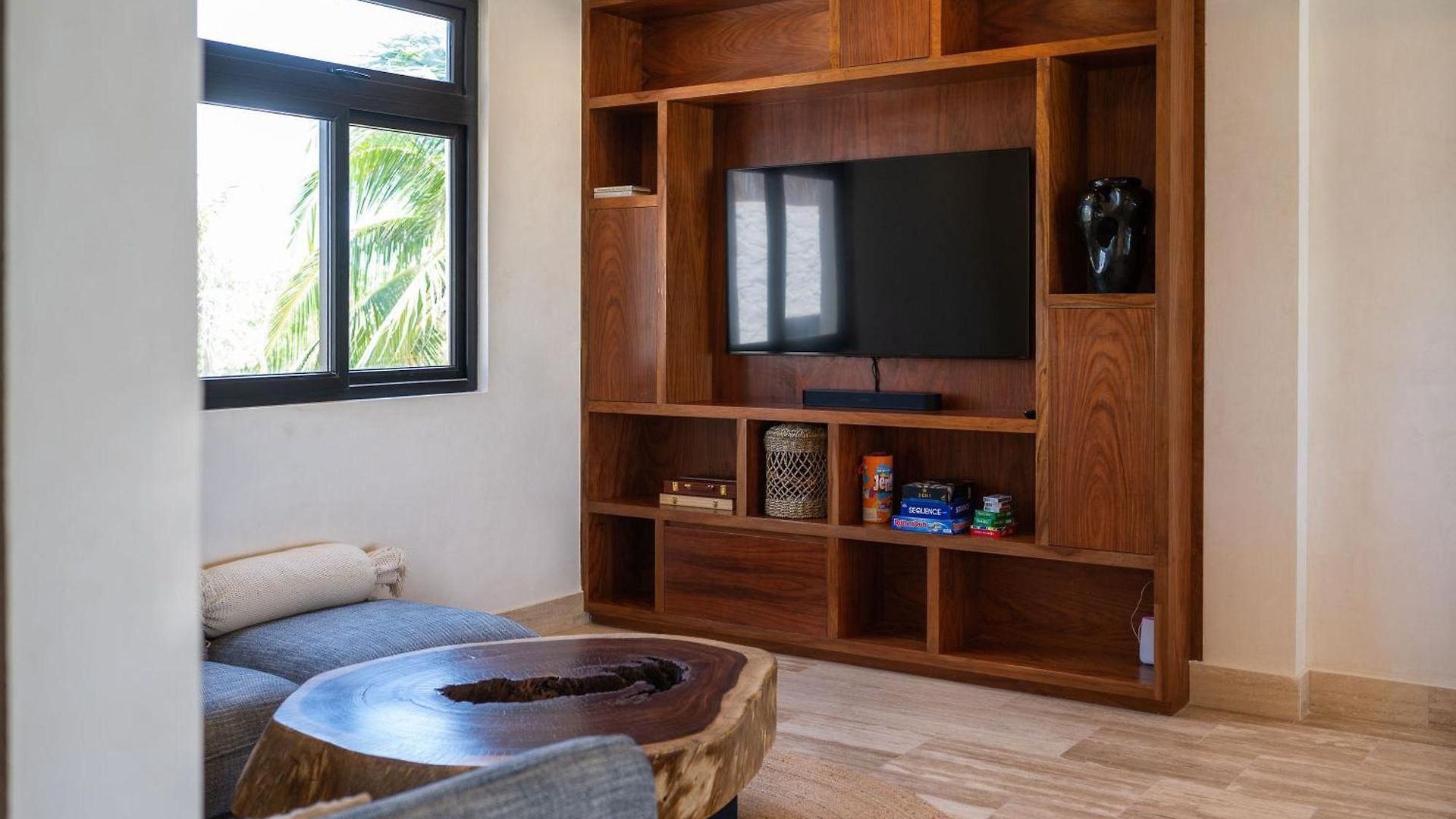 Tulumar Beachfront Luxury Villa- Full Service Villa *