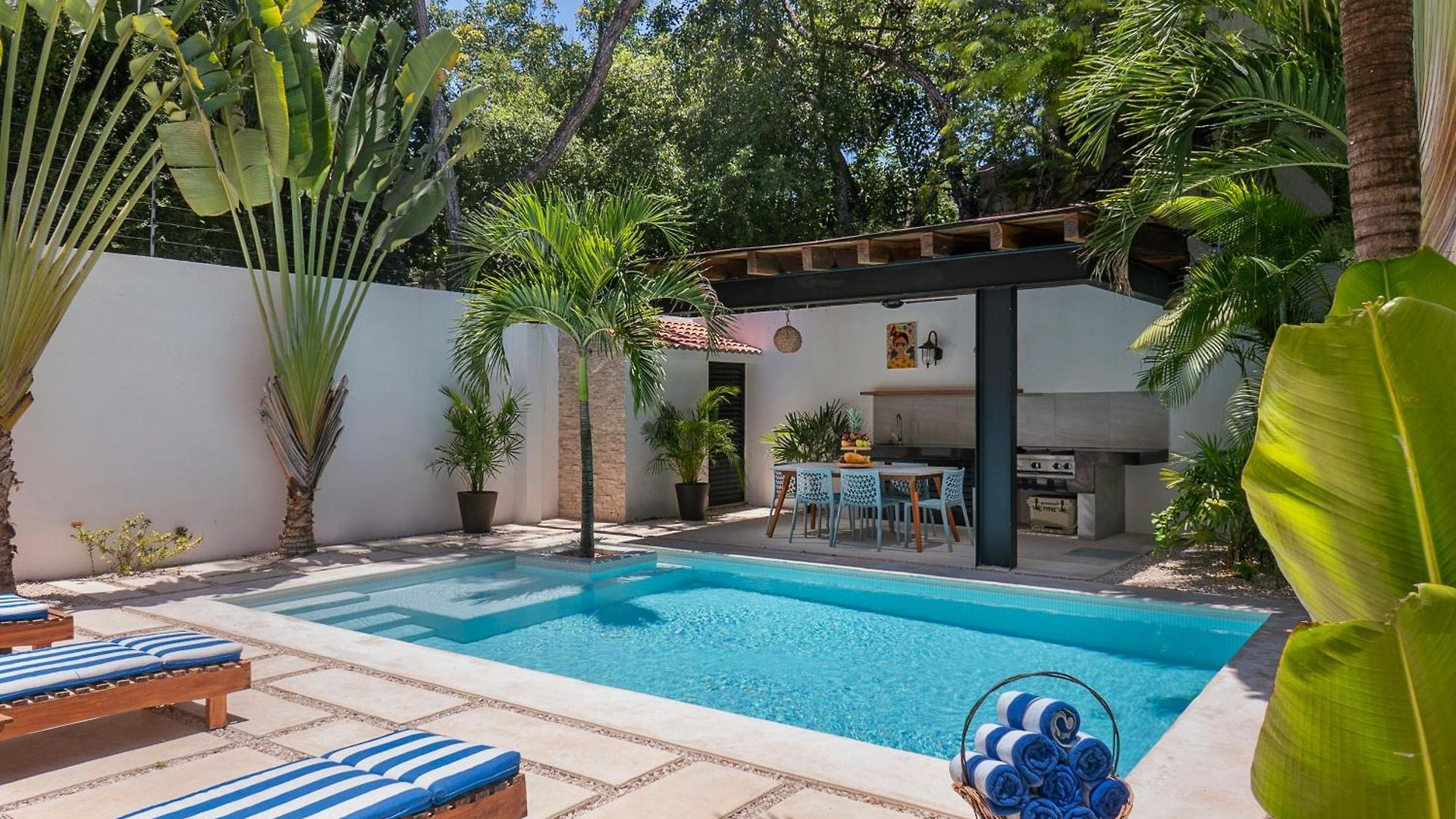 Wonderful Tropical 3br, Garden, Private Pool. *