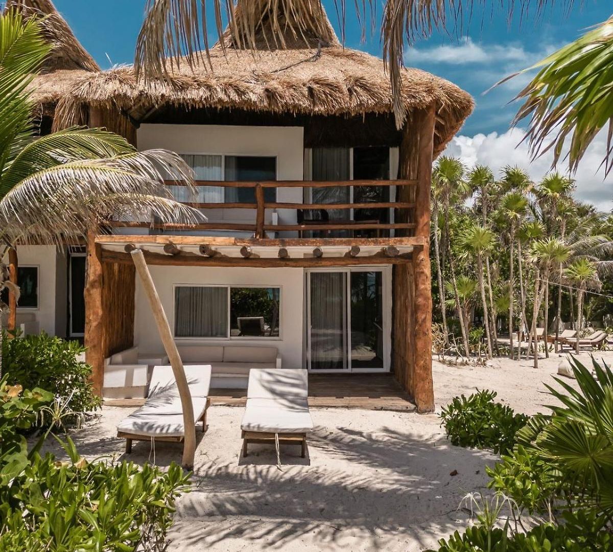 Niken Beachfront 4*