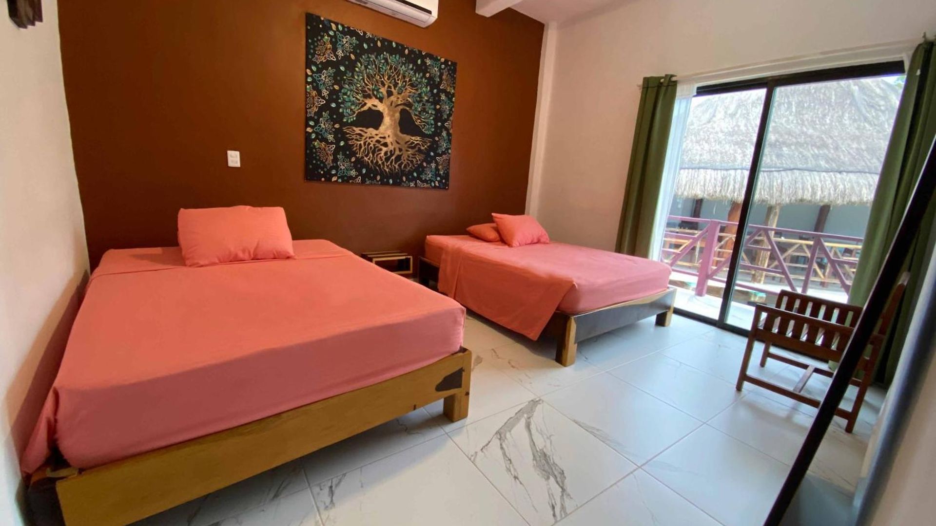 Howlita - Adult Only Tulum