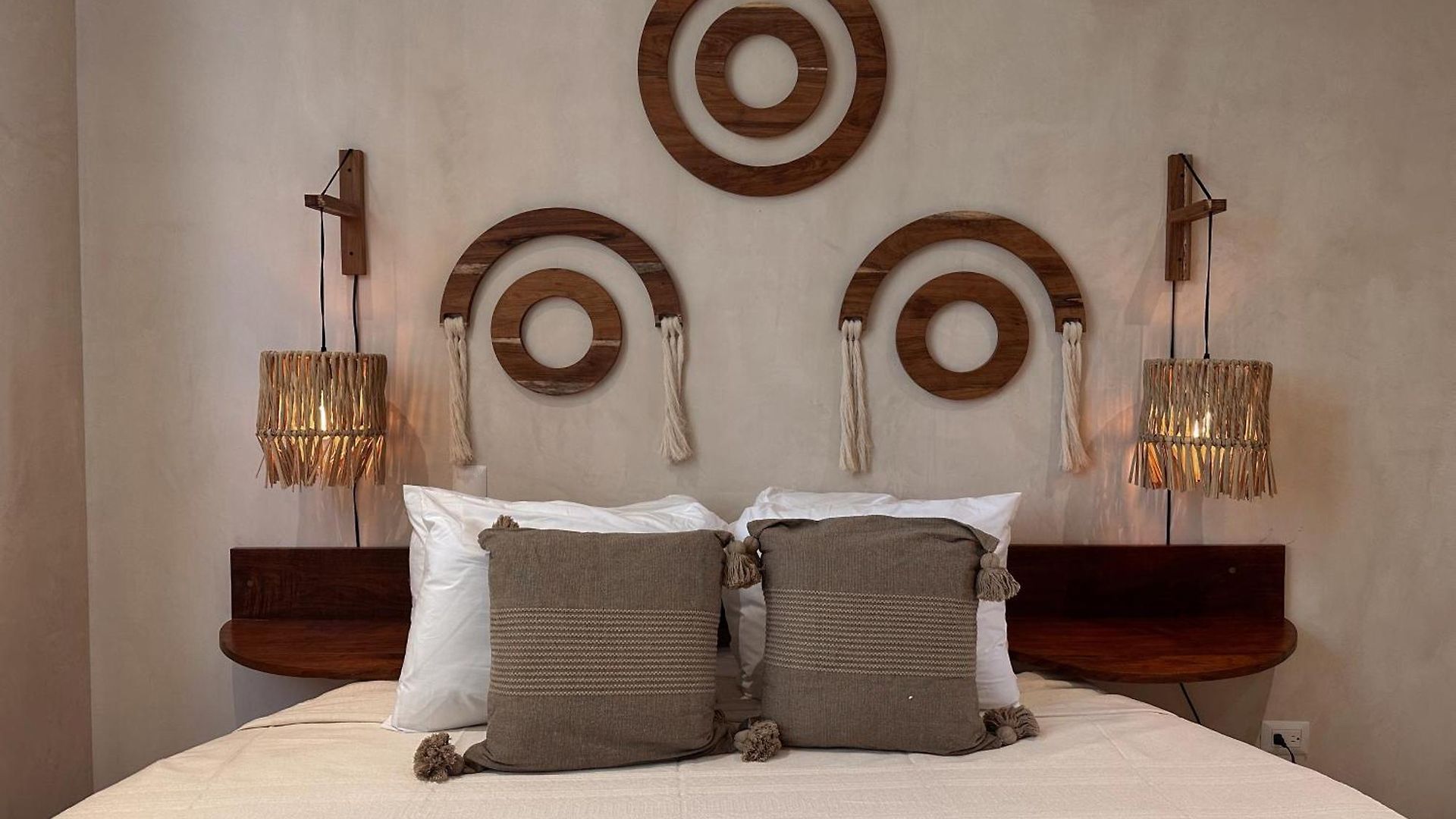 Apartahotel Ophelia In Aldea Zama 3*