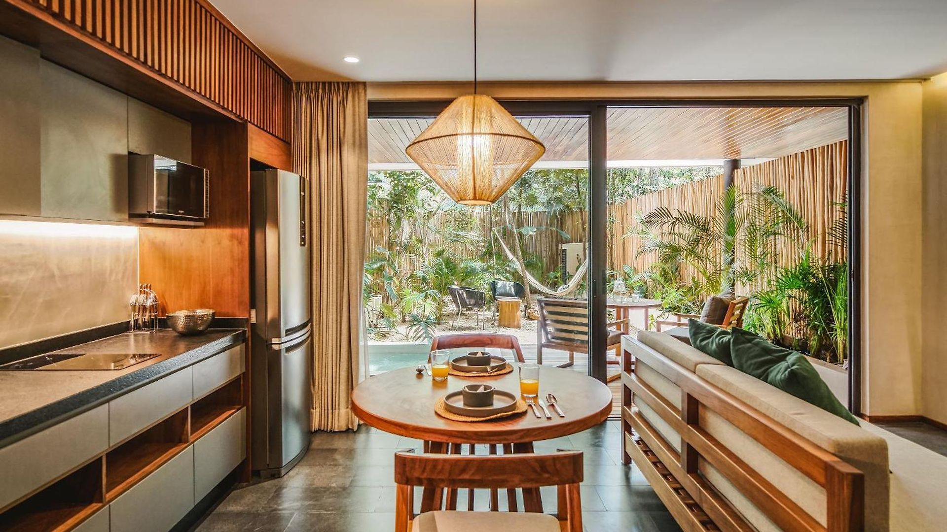 Tropical Oasis With Plunge Pool & Peaceful Garden - Mira Luna 131c Apartamento