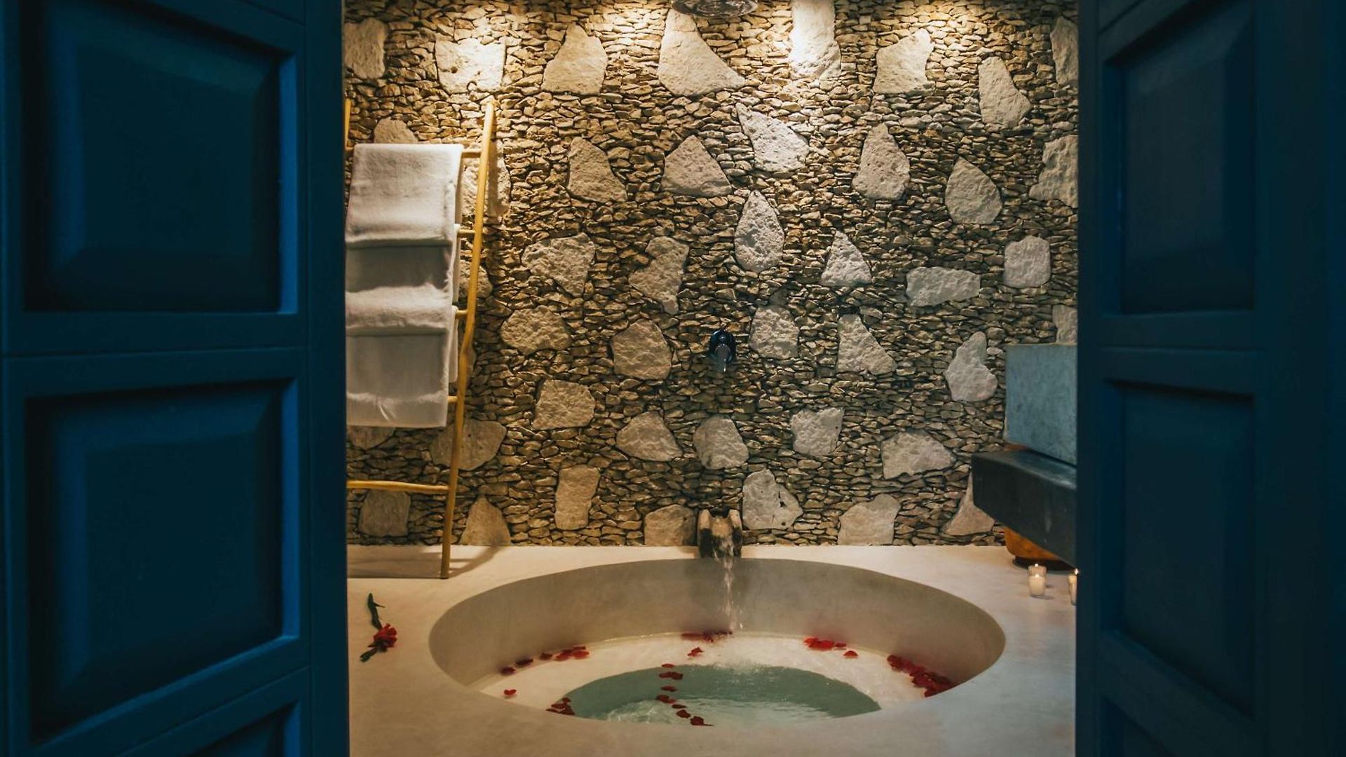 Yum Kaax Boutique Hotel