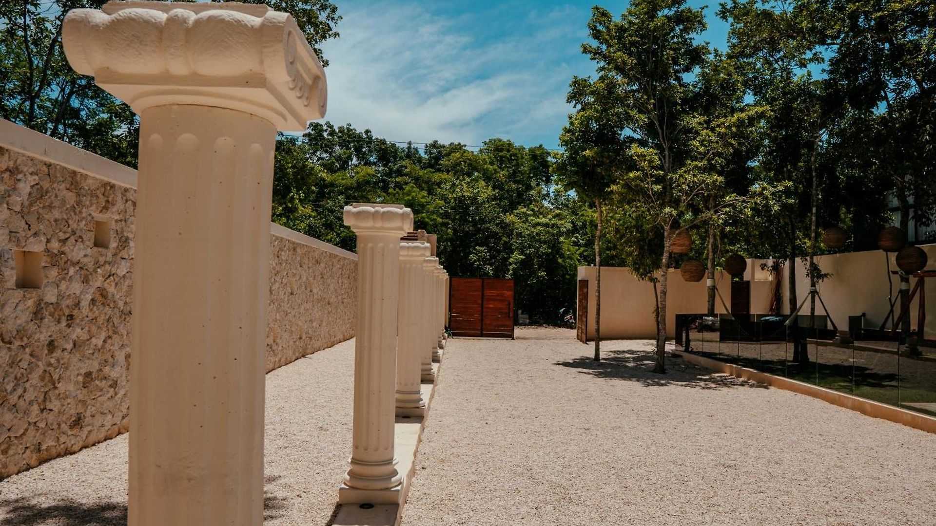 Villa Luxury Large Villa/2 Pools/ Jacuzzi/rooftop/cenote View Tulum
