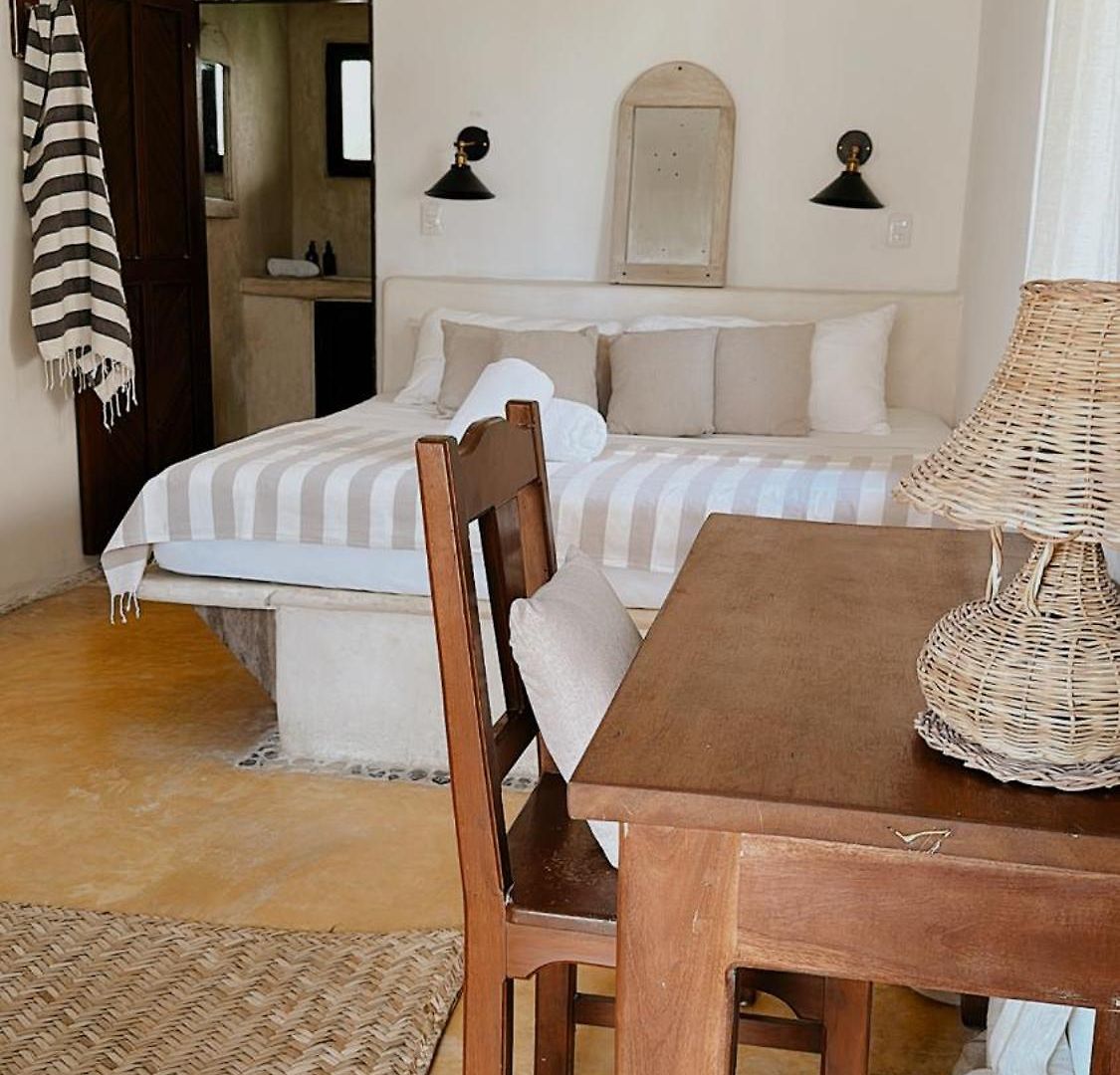 La Conchita (adults Only) 4*