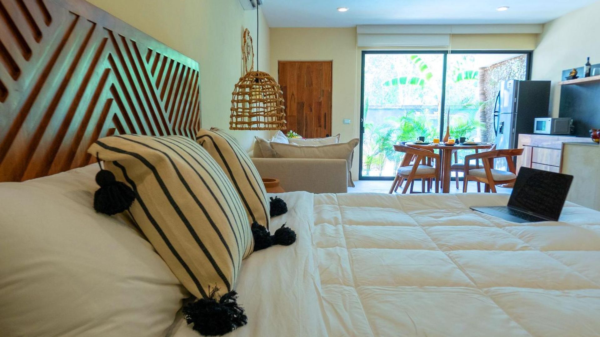 Xamira Luxury