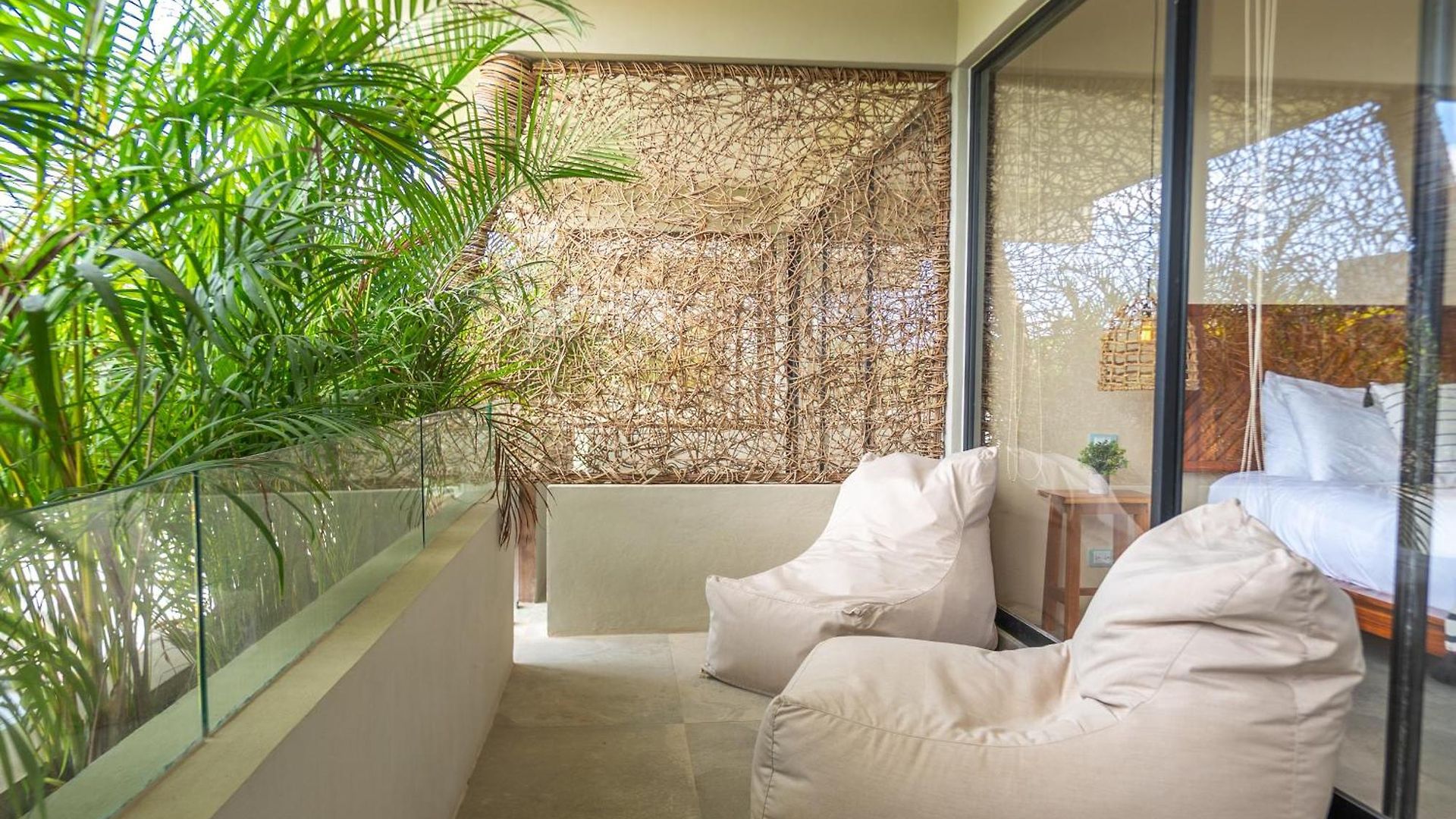 Xamira Luxury