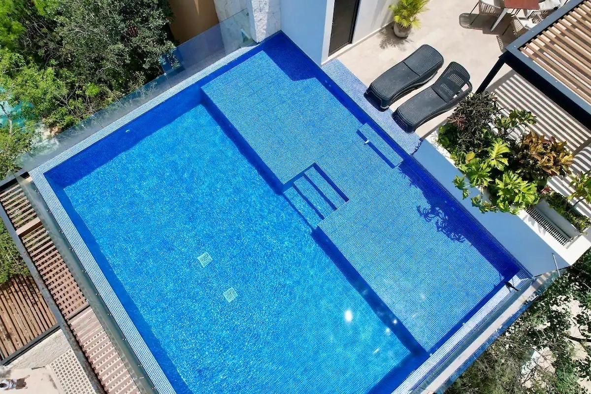 Сasa de vacaciones Exclusive Building Infinity Pool And Gym Restaurants And Bar District Nearby *