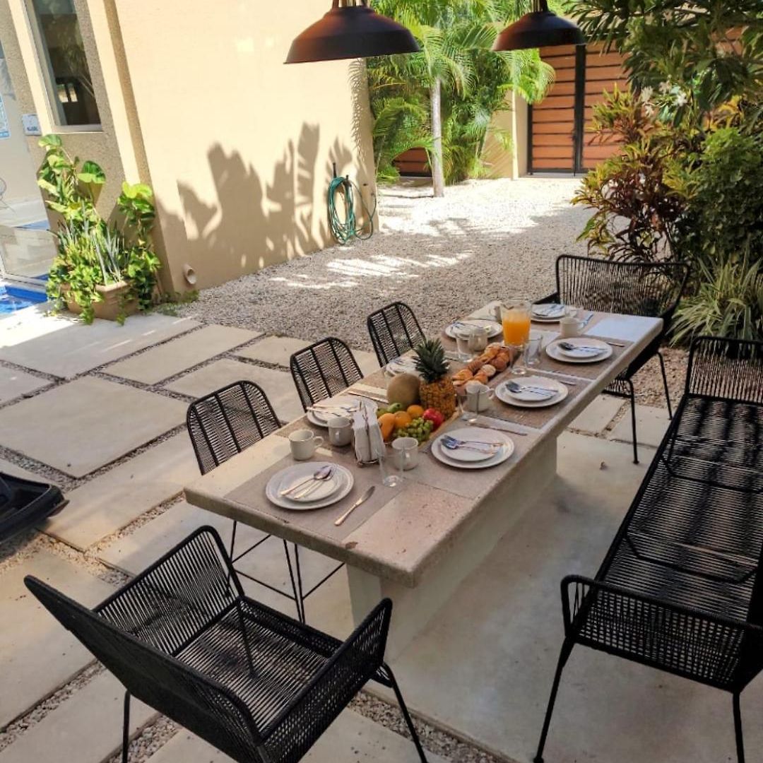 Private Modern Villa-pool Beds-ac-internet-parking-grill Holiday home *