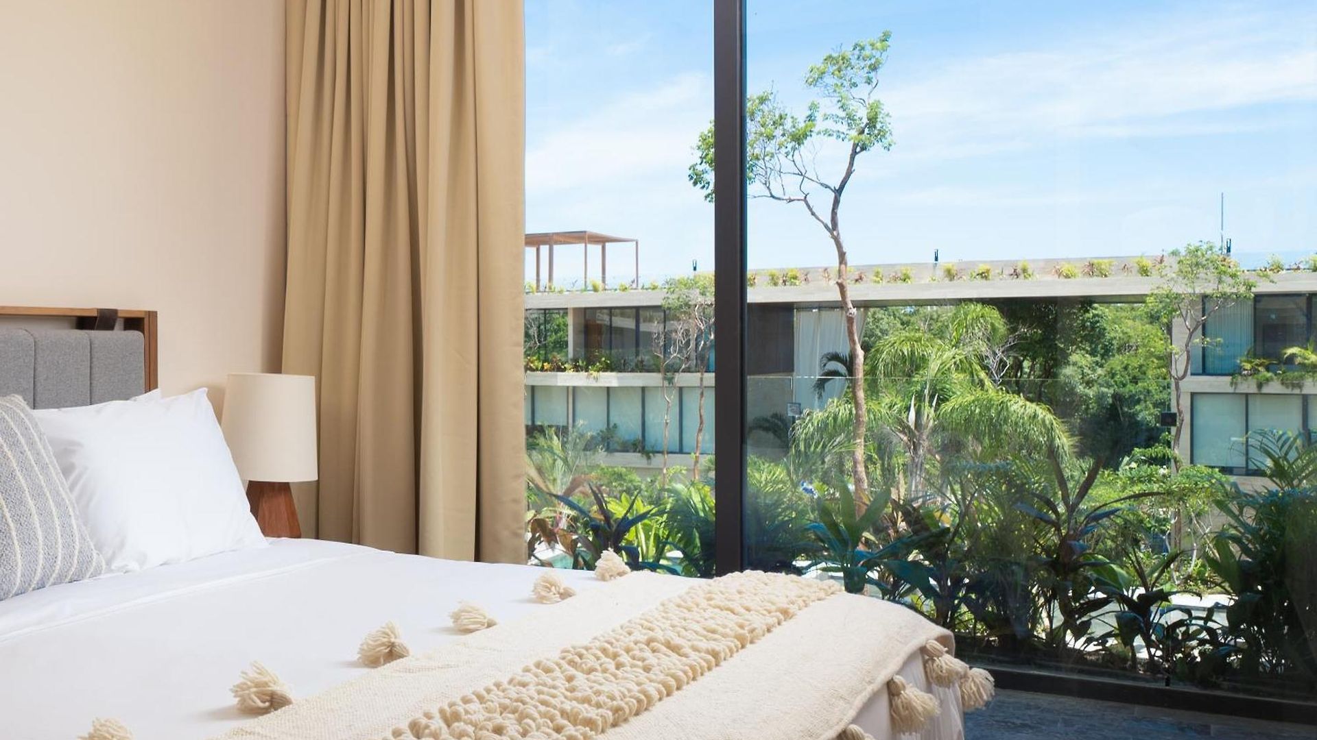 Mistiq Tulum