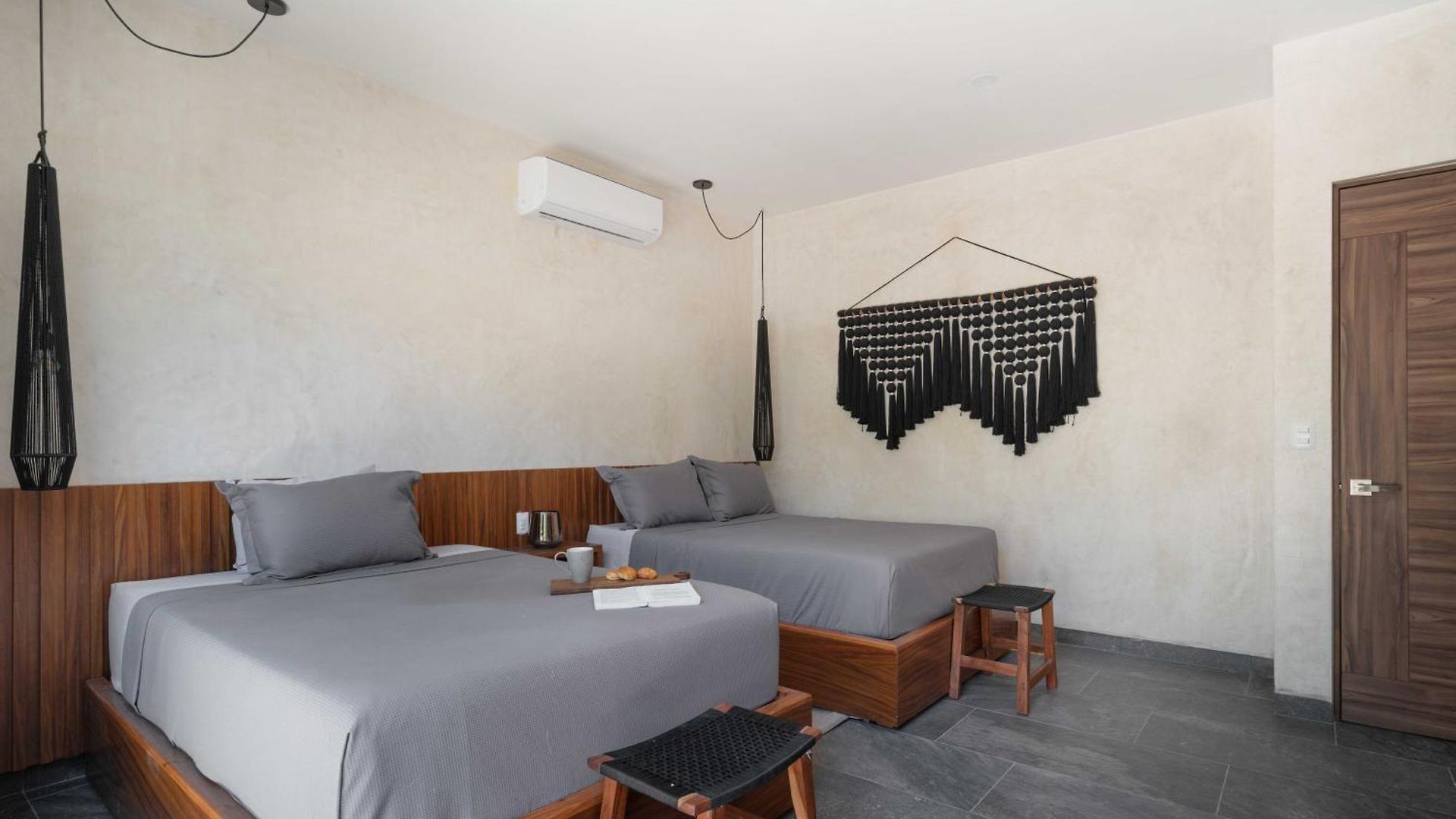 Twelve O'clock - Luxury Tulum