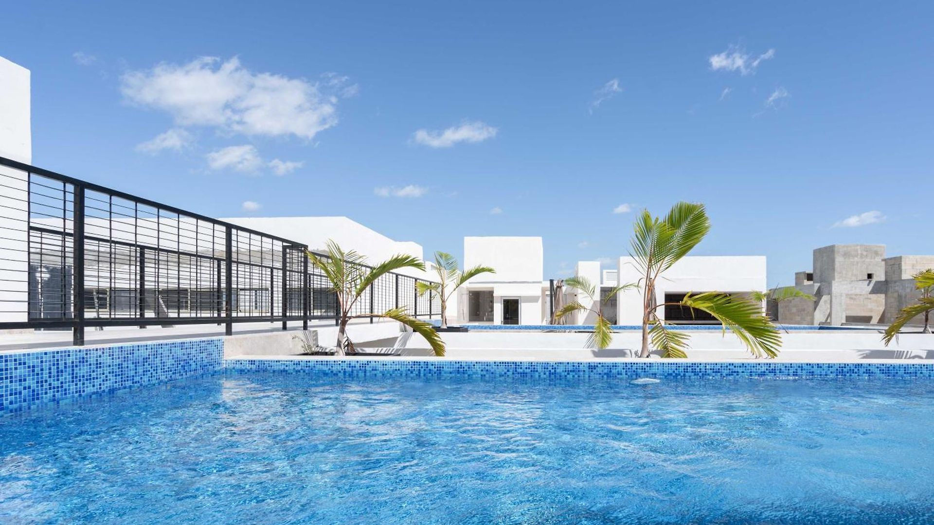 2bd With Rooftop Pool Near * Tulum