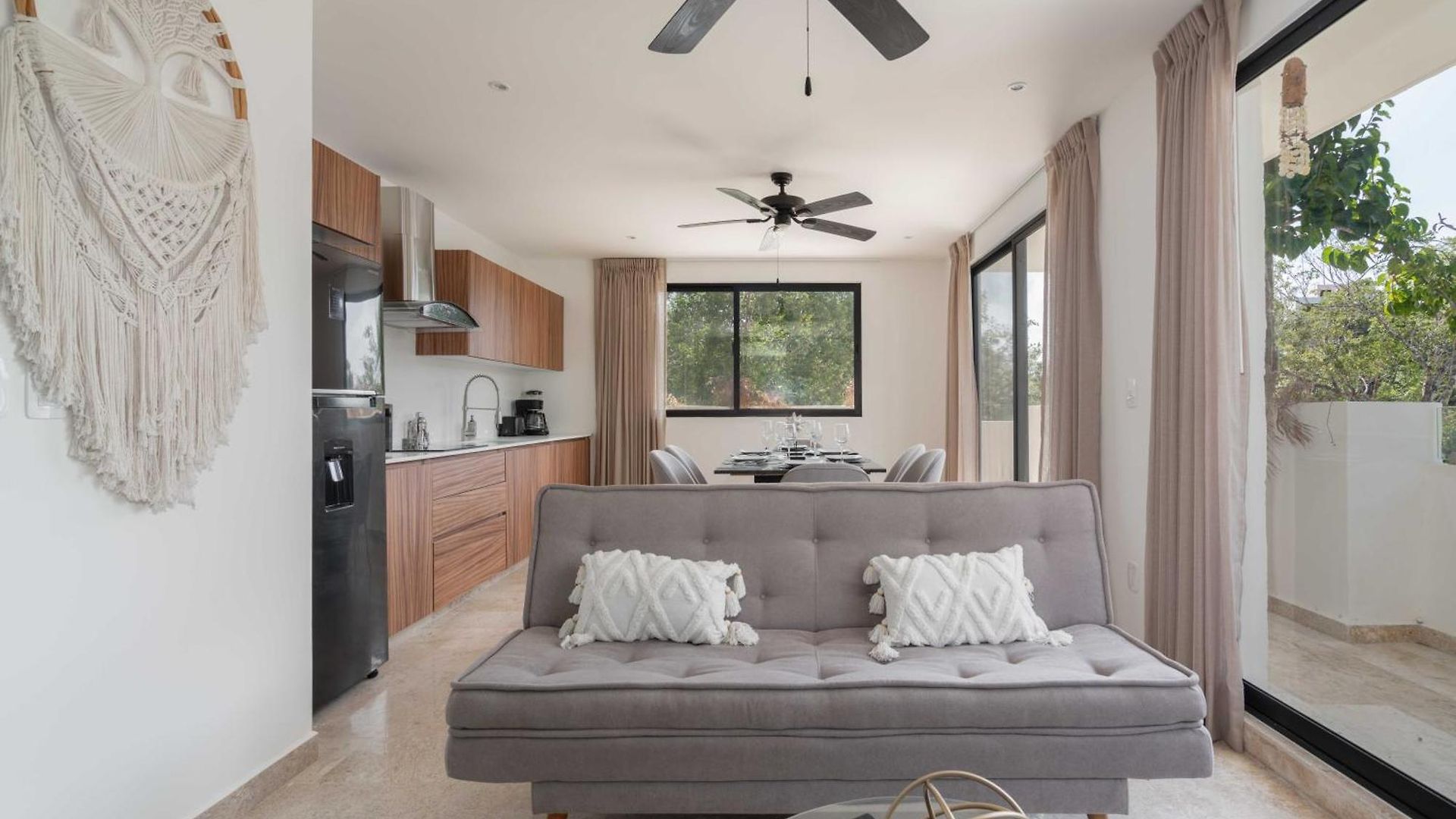 2bd With Rooftop Pool Near