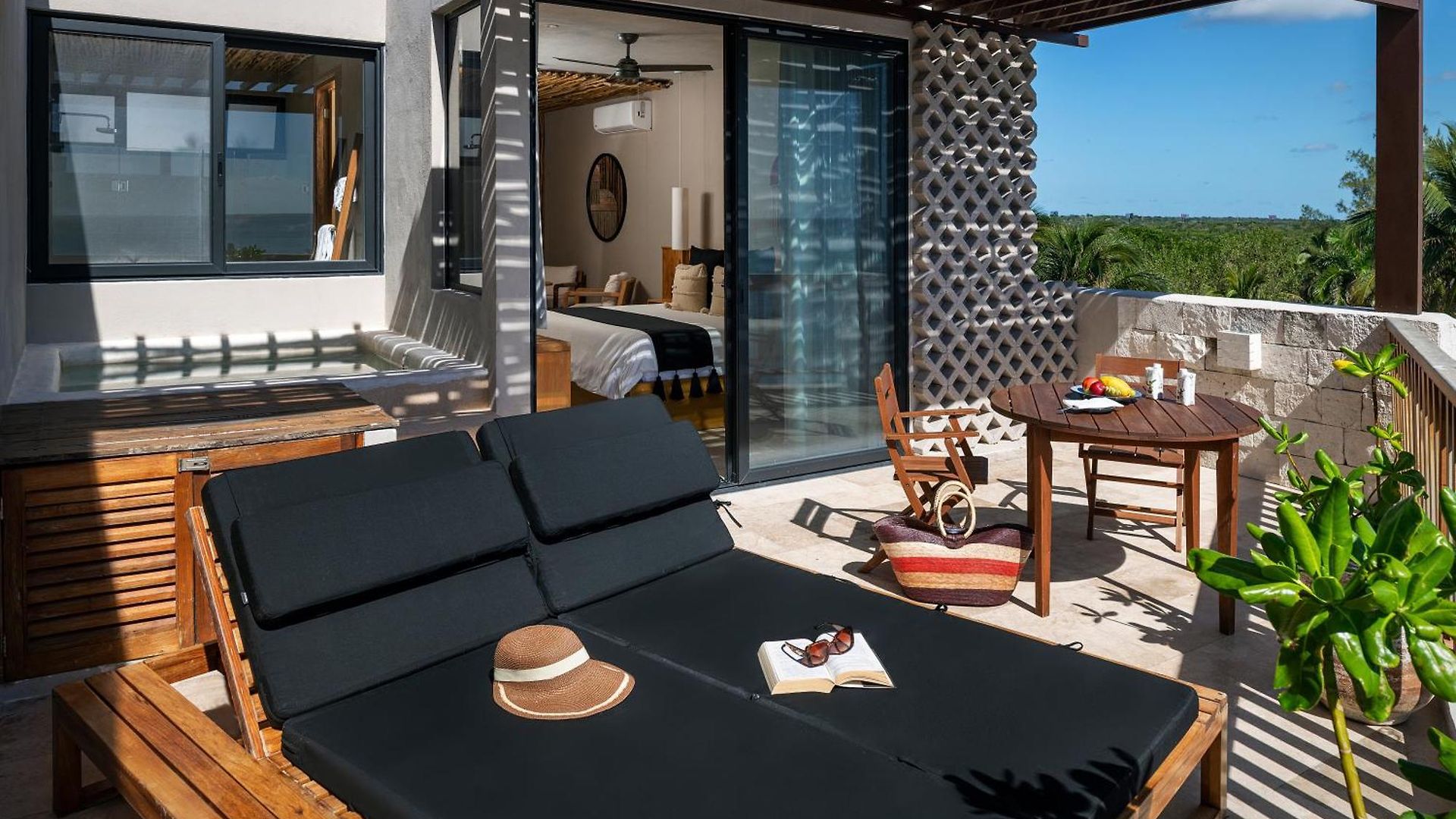Alea Hotel